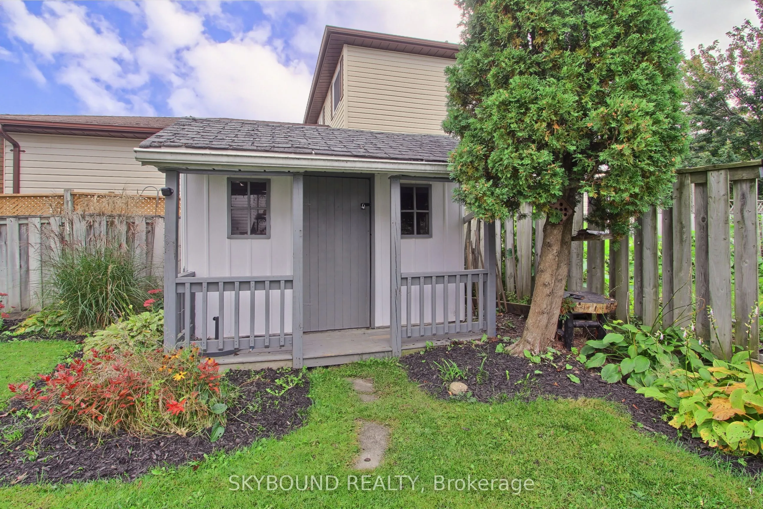 313 Hickling Trail