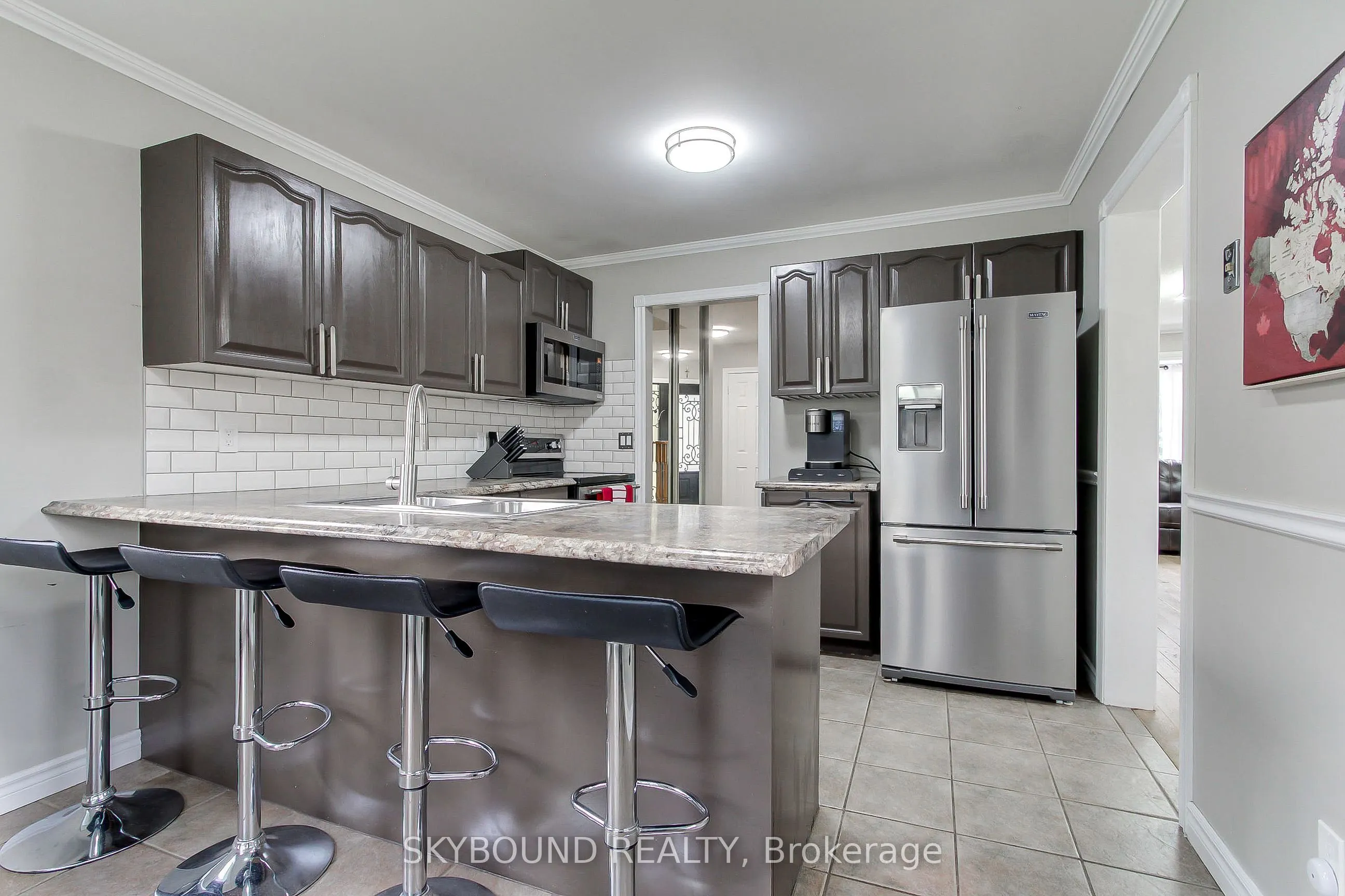 313 Hickling Trail