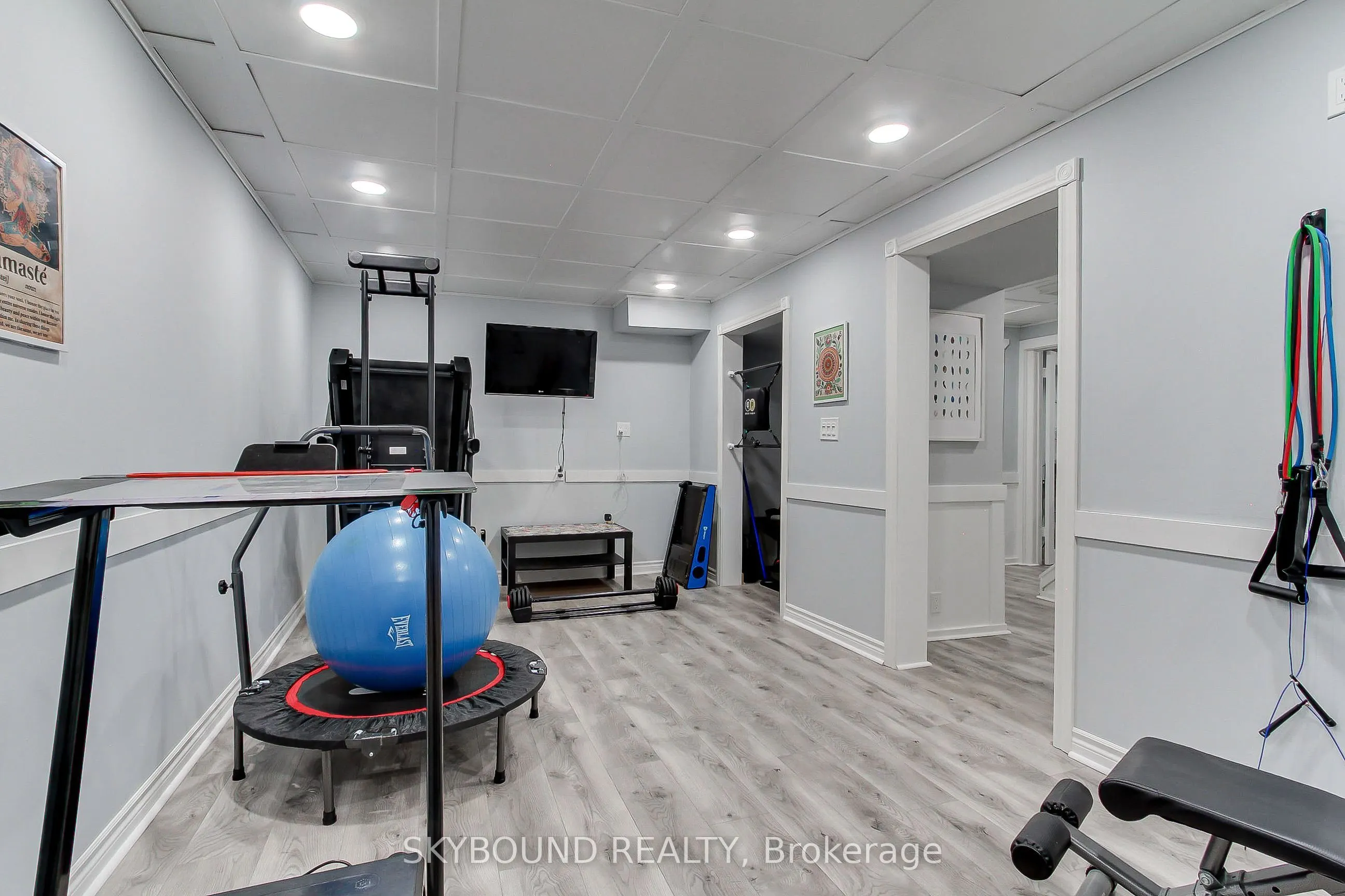 313 Hickling Trail