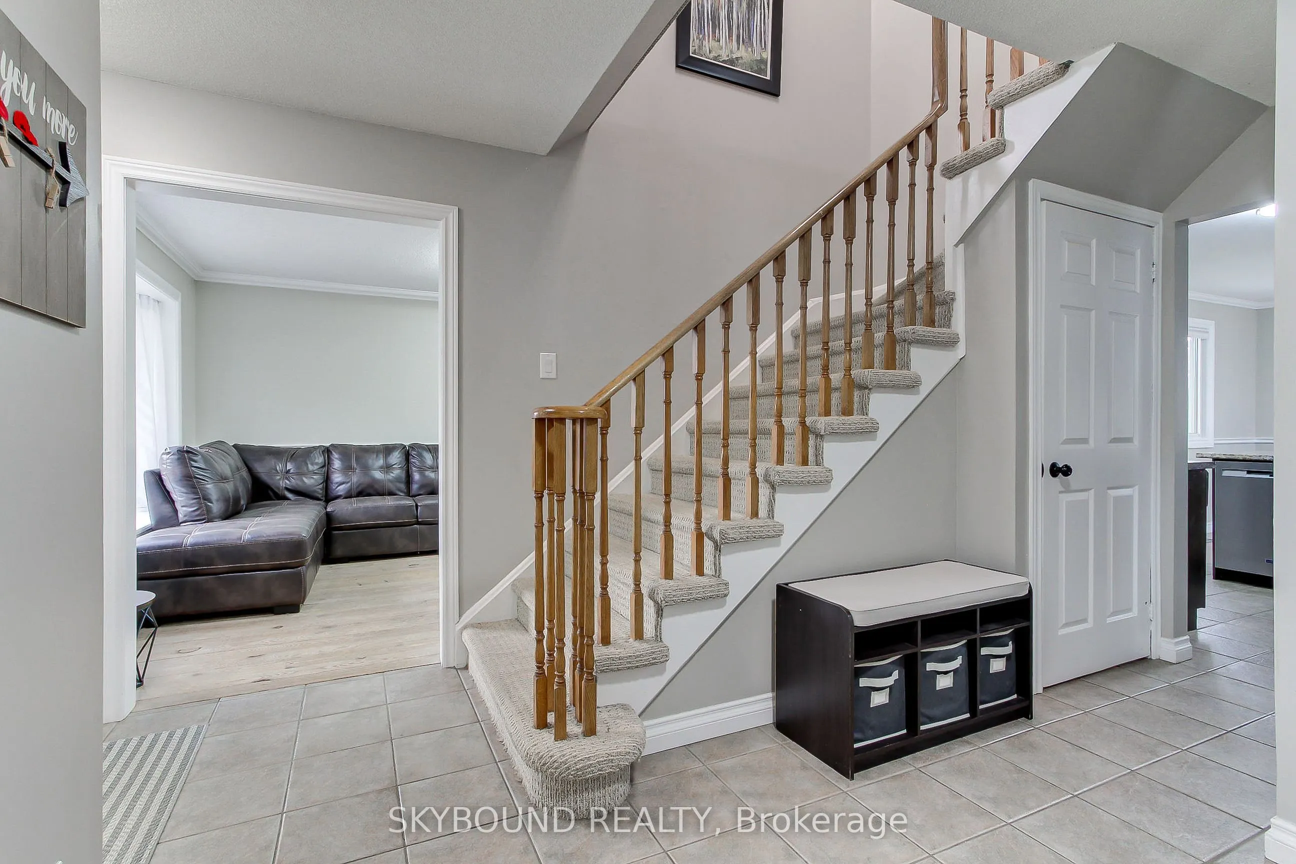 313 Hickling Trail