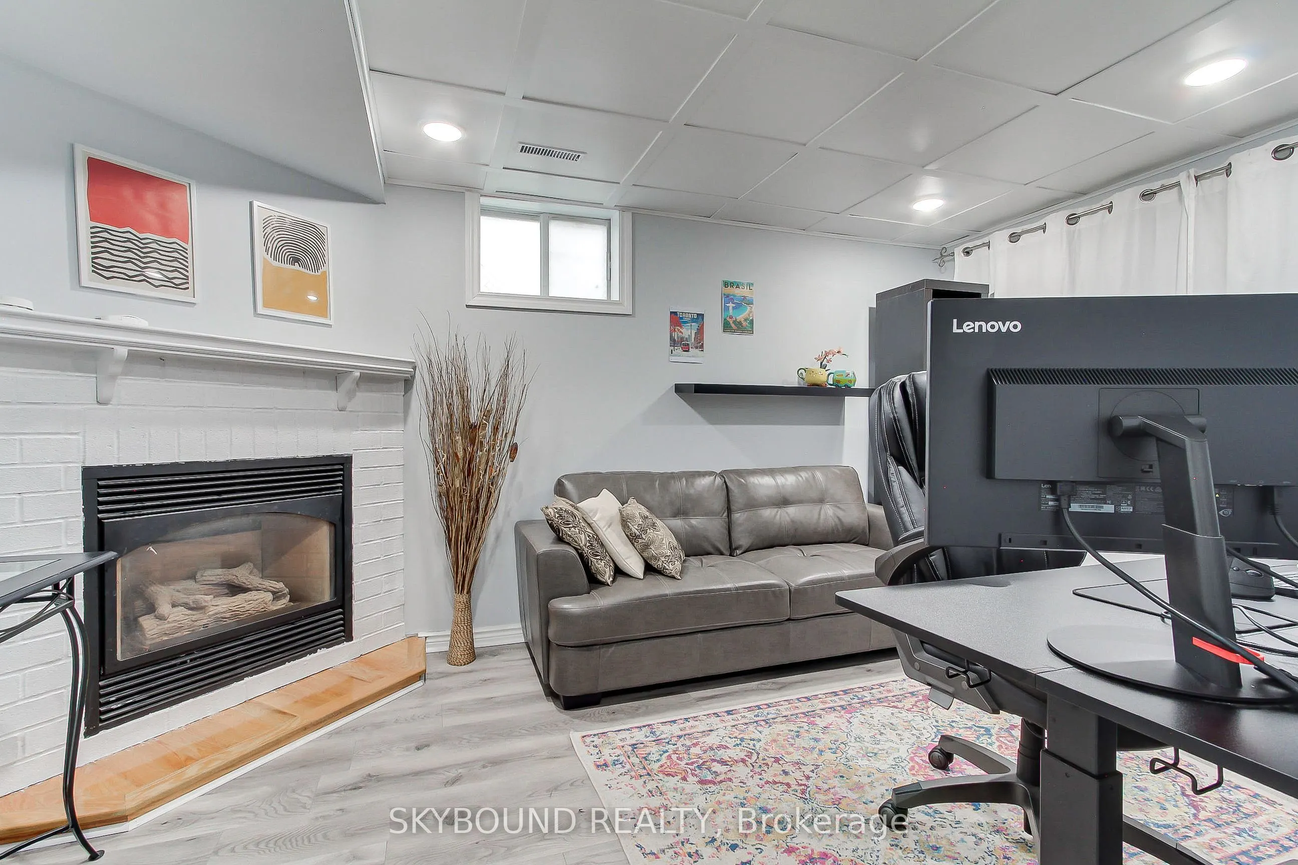 313 Hickling Trail