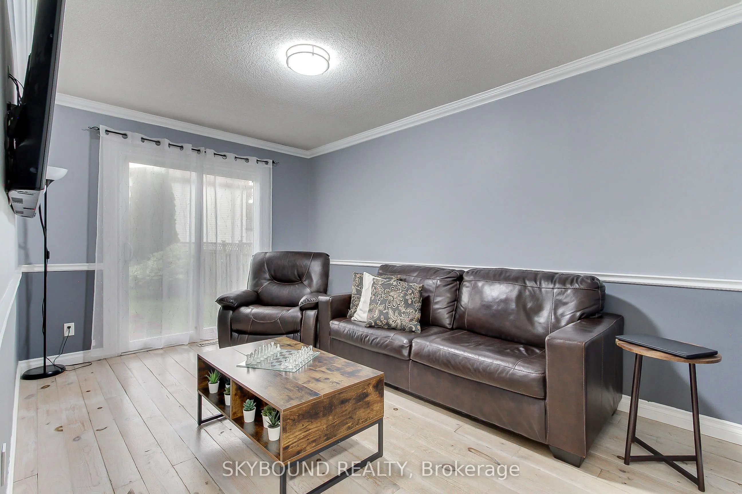 313 Hickling Trail