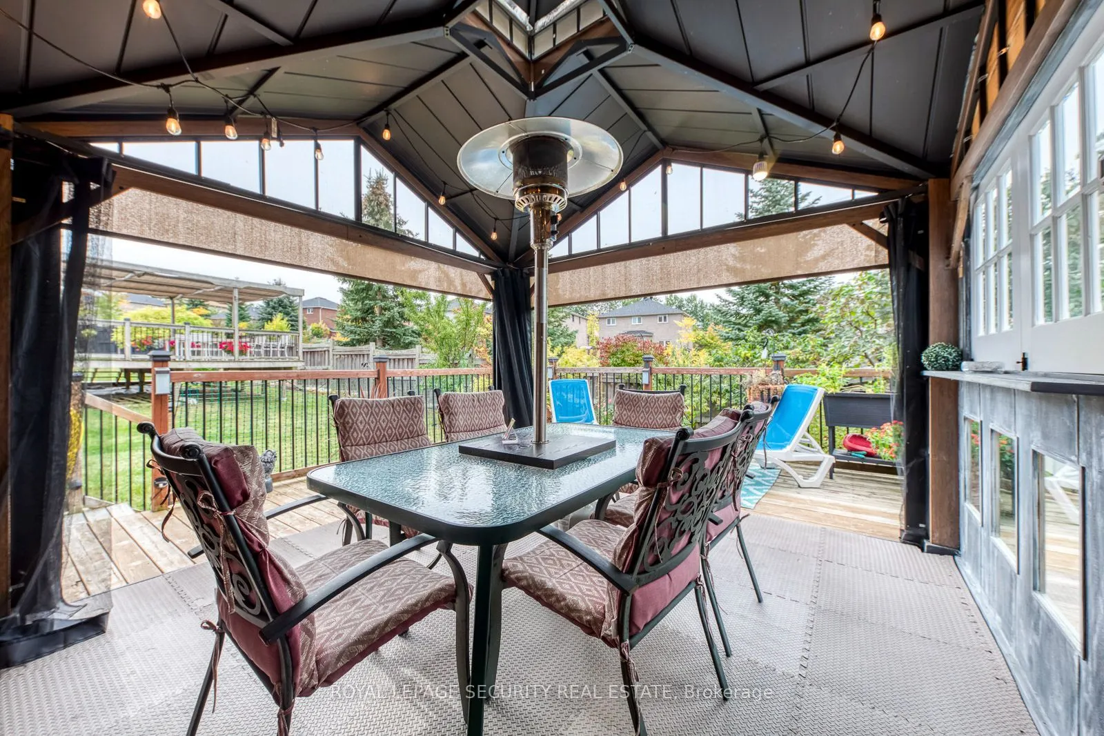 25 Pinecliff Crescent