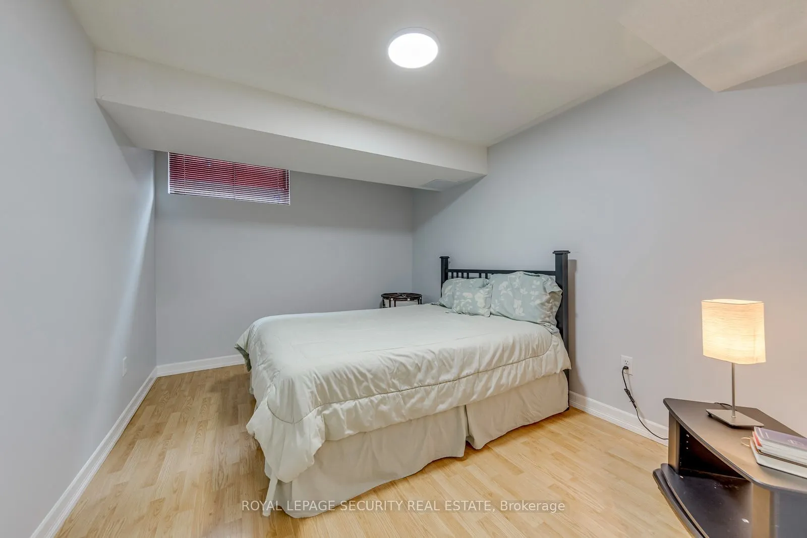 25 Pinecliff Crescent