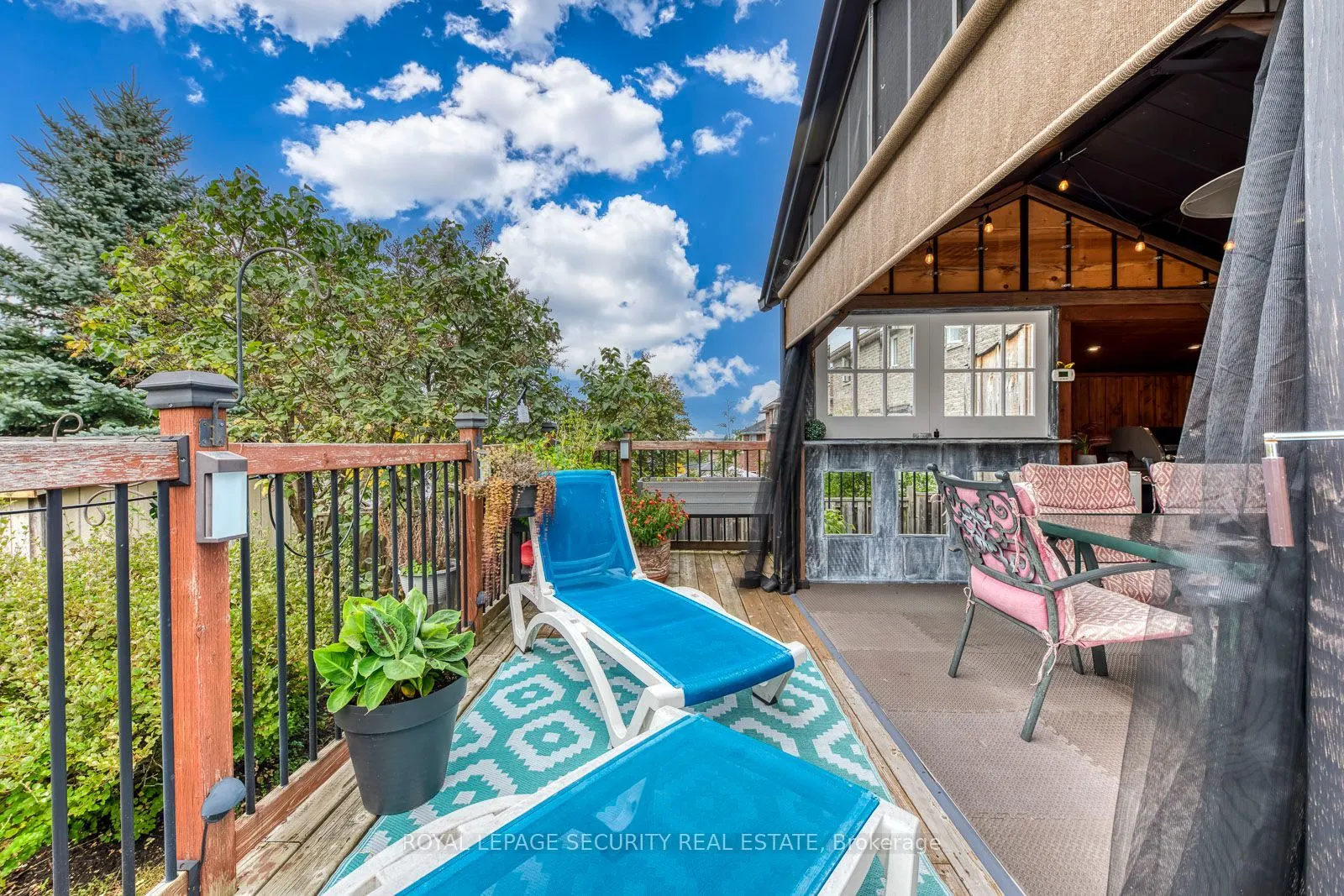 25 Pinecliff Crescent