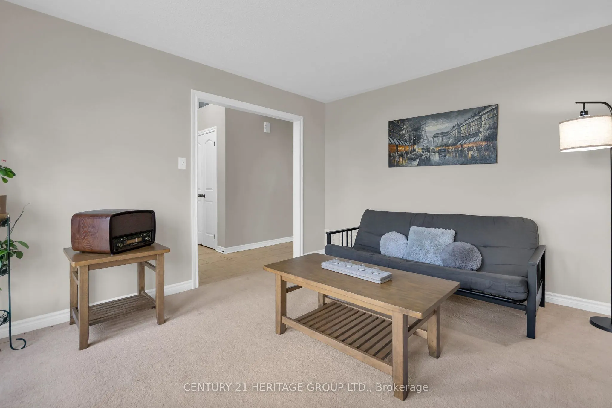 45 Whitfield Crescent
