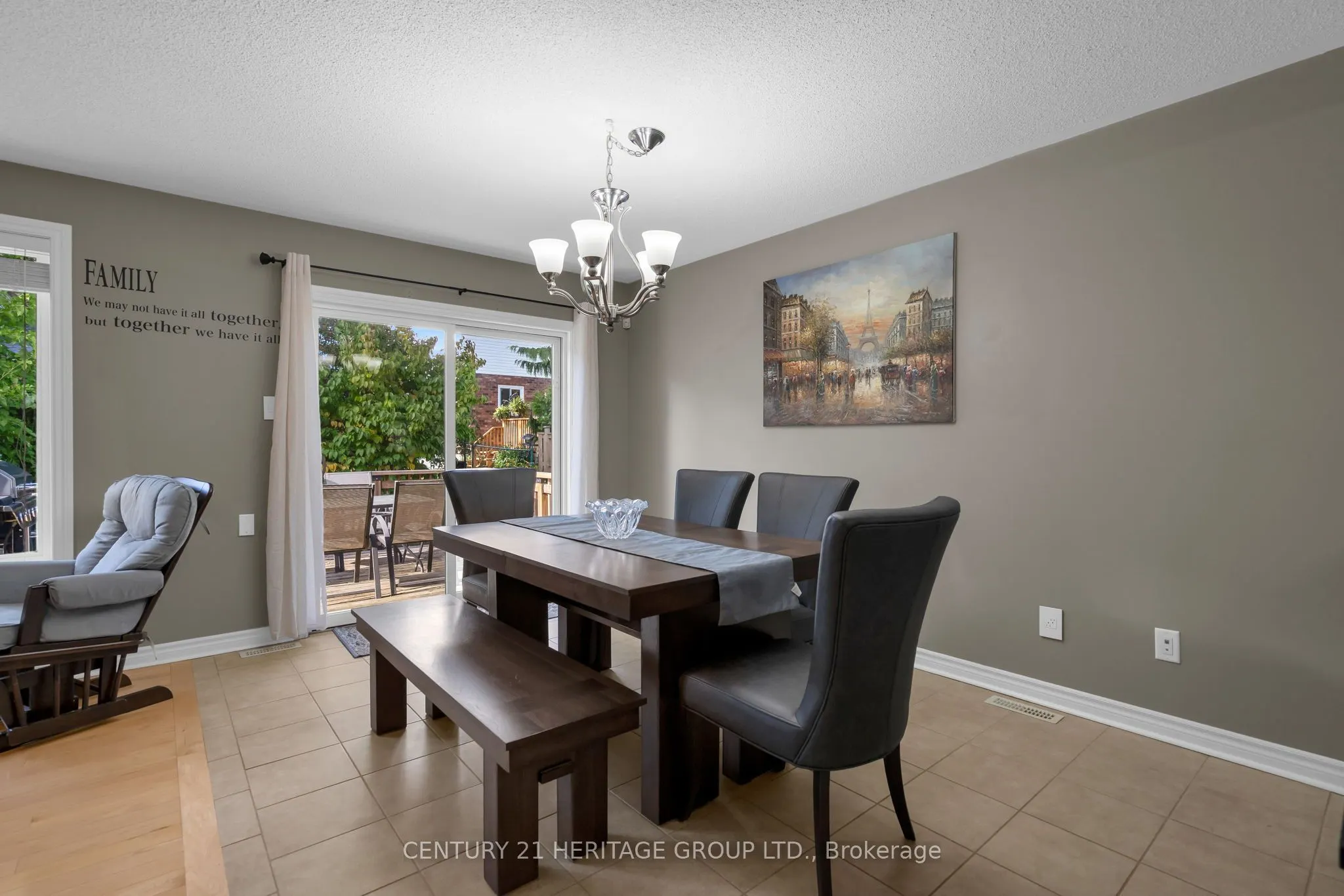 45 Whitfield Crescent