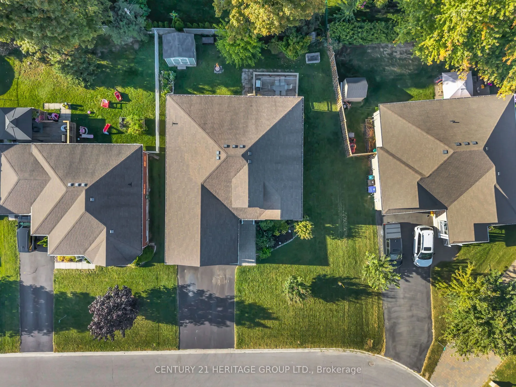 45 Whitfield Crescent