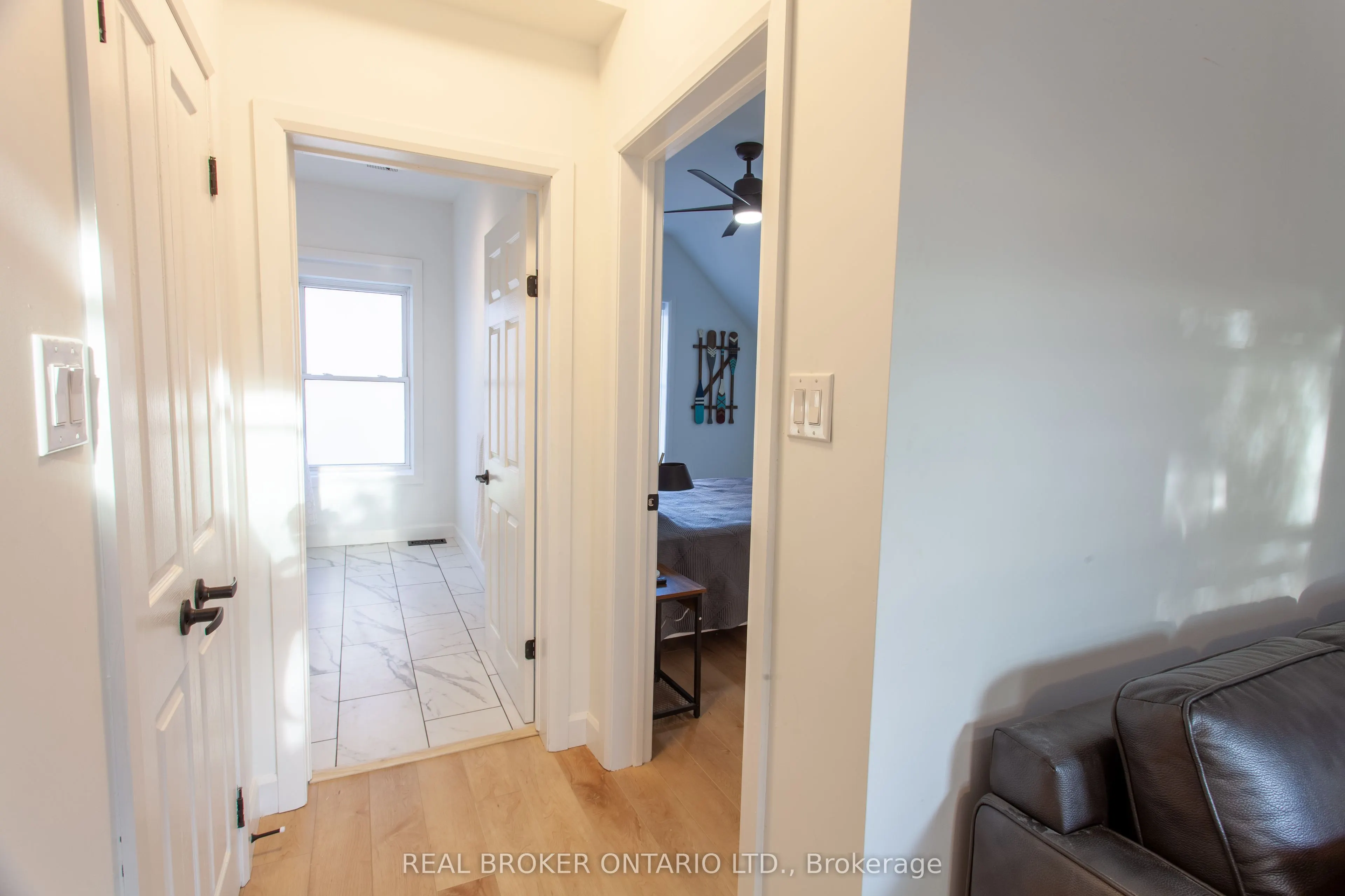 97 ALBERT Street S #Upper