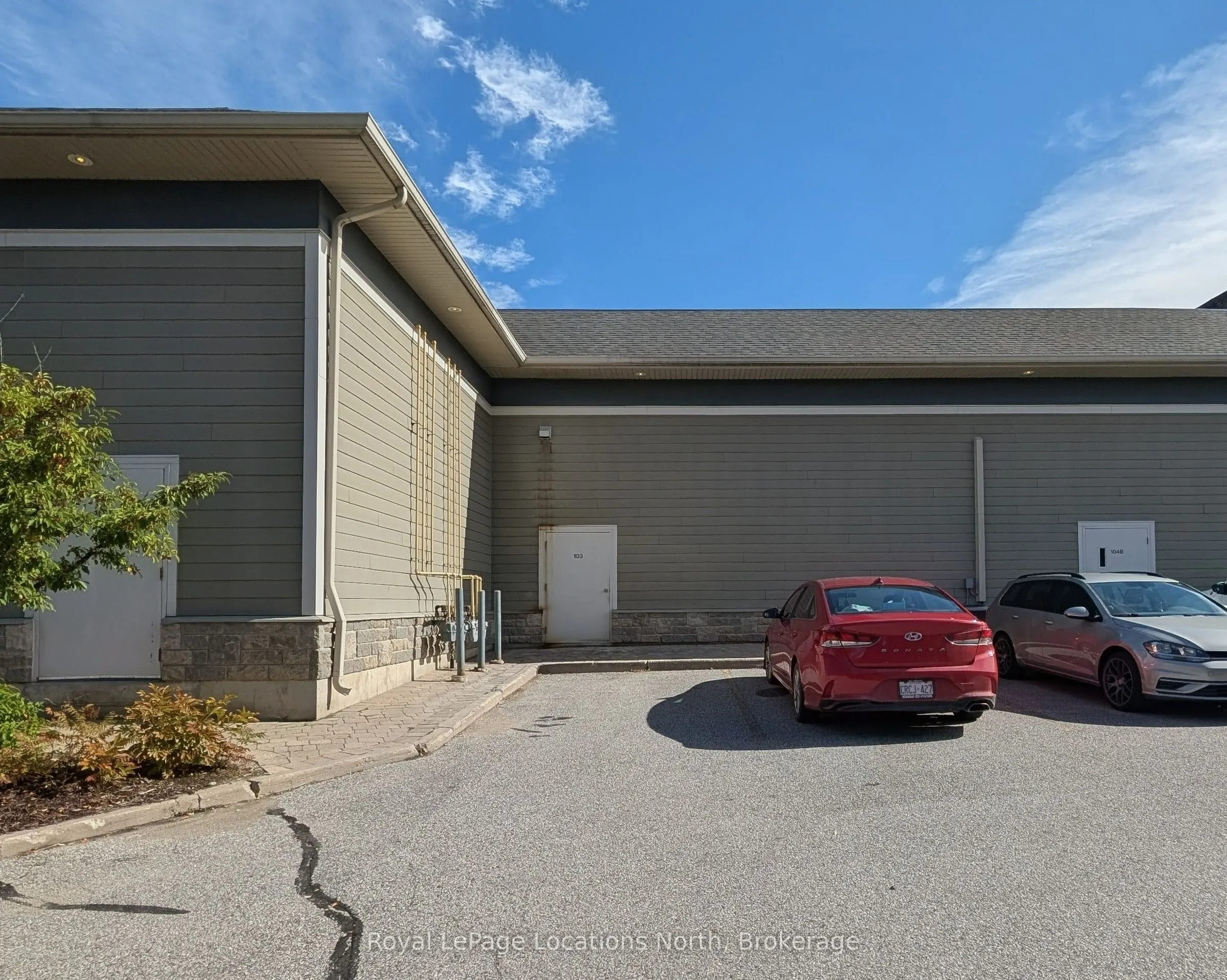 10 Keith Avenue #103