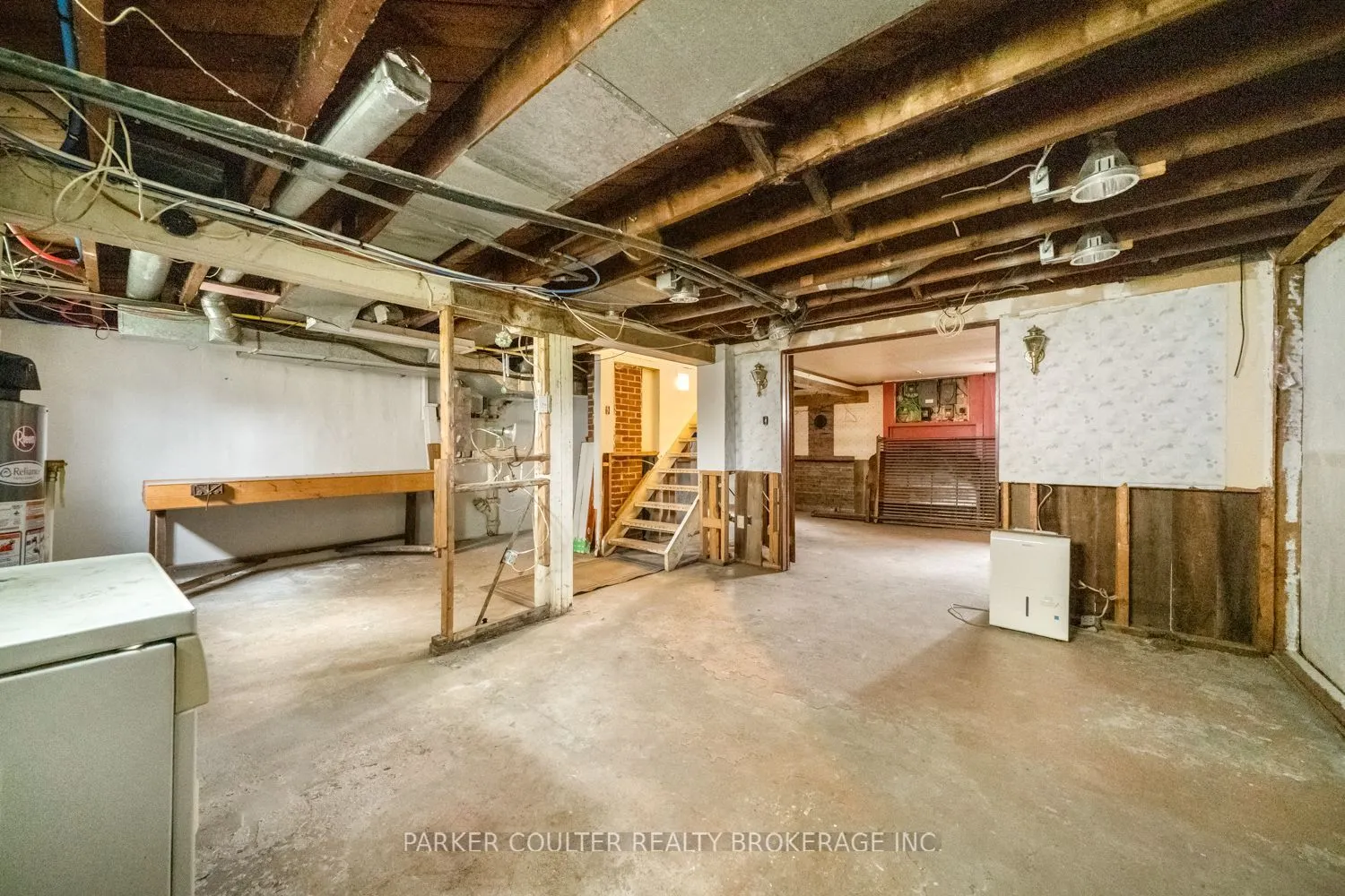27 Campbell Avenue