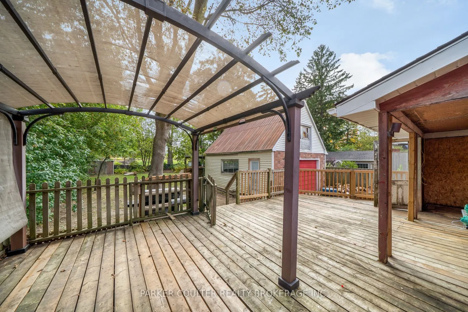 27 Campbell Avenue