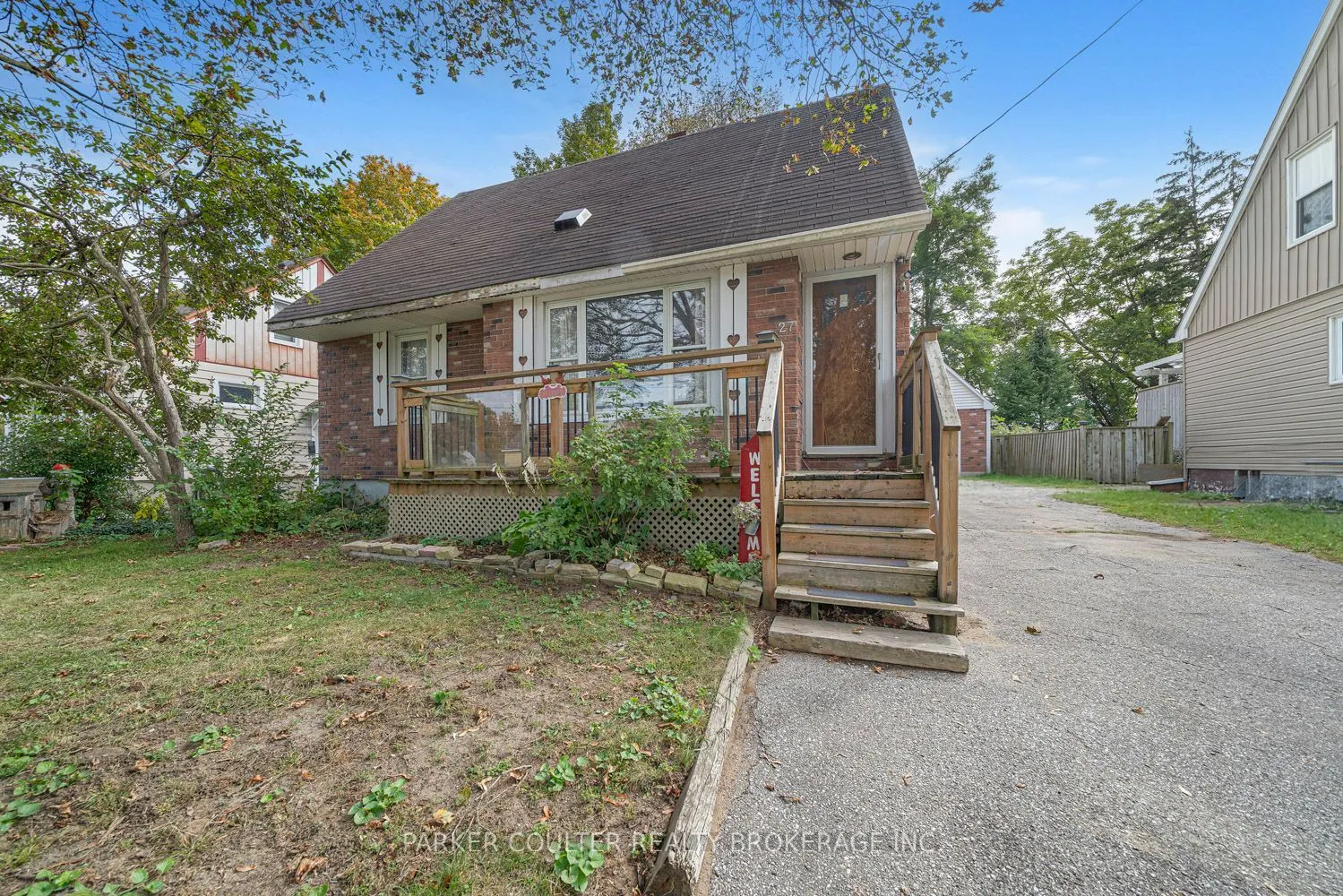 27 Campbell Avenue
