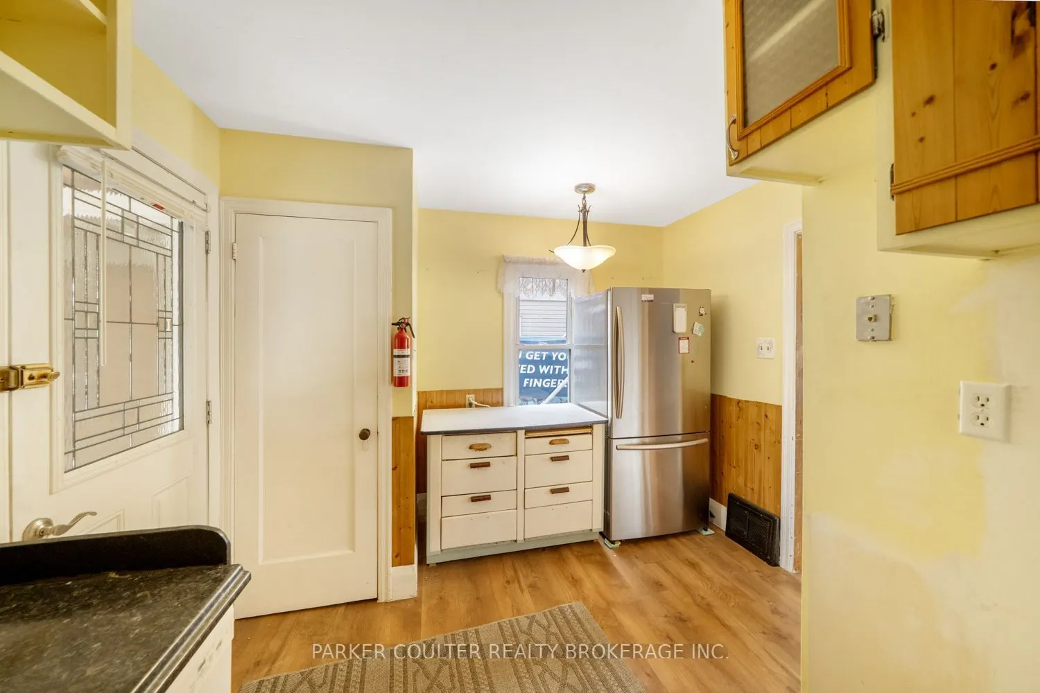 27 Campbell Avenue