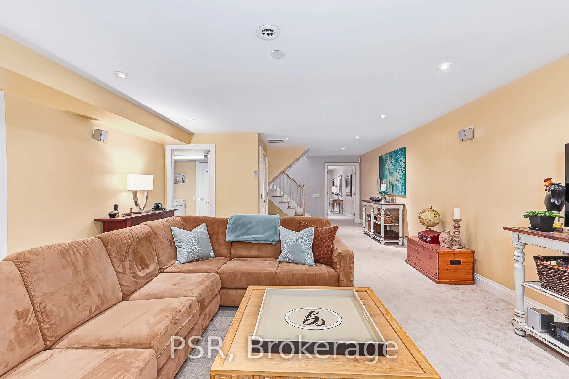 40 Trott Boulevard #305