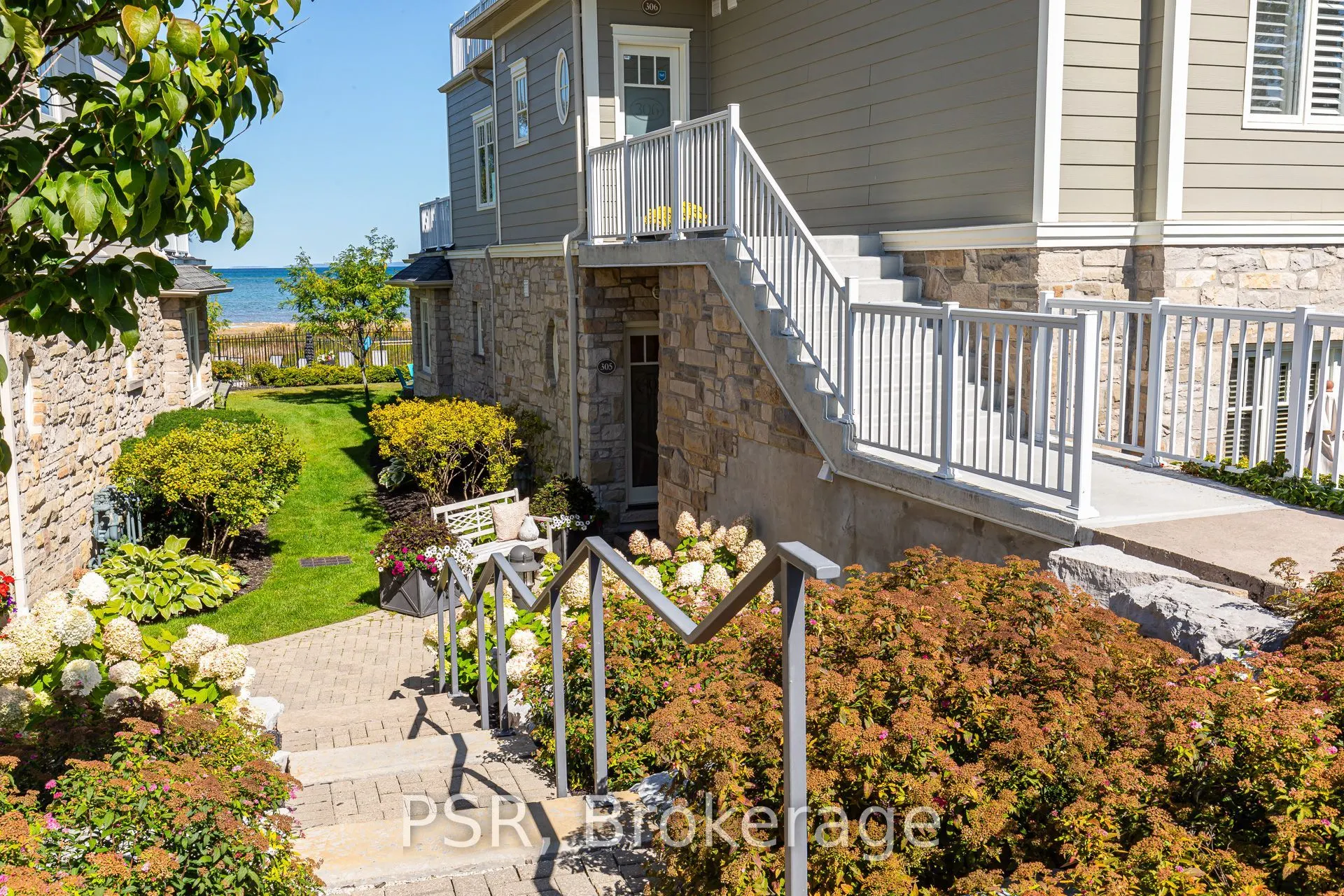 40 Trott Boulevard #305