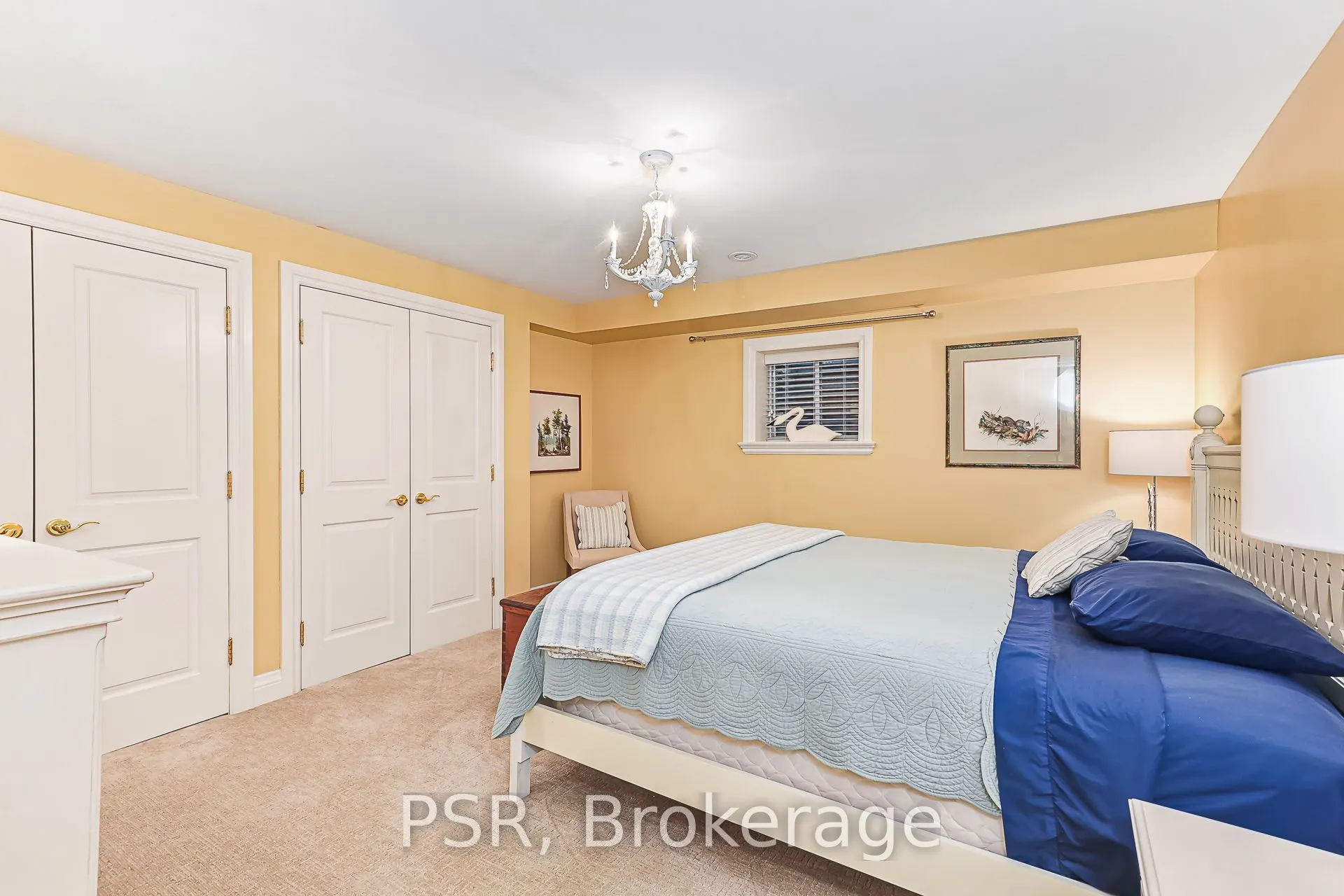 40 Trott Boulevard #305