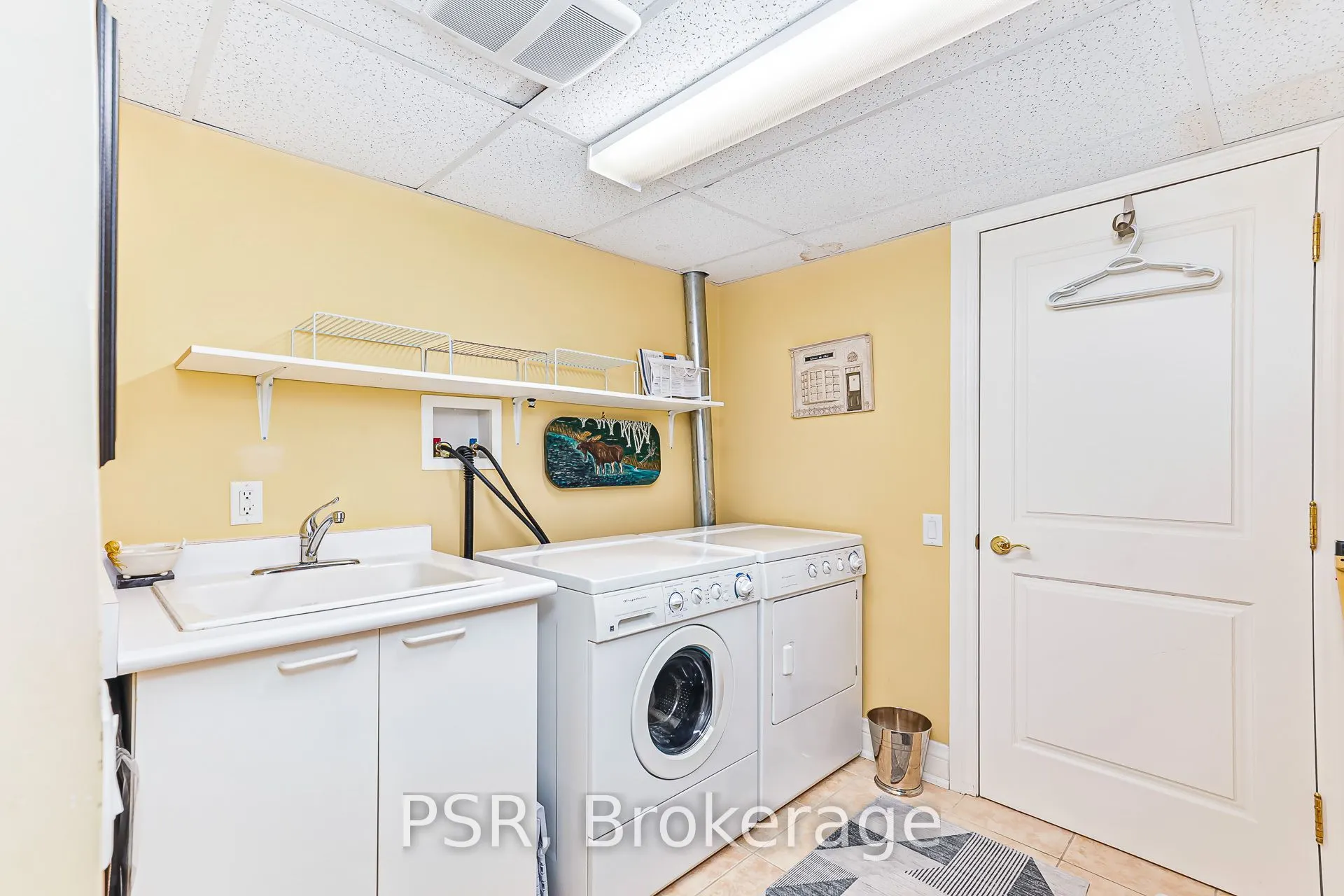 40 Trott Boulevard #305