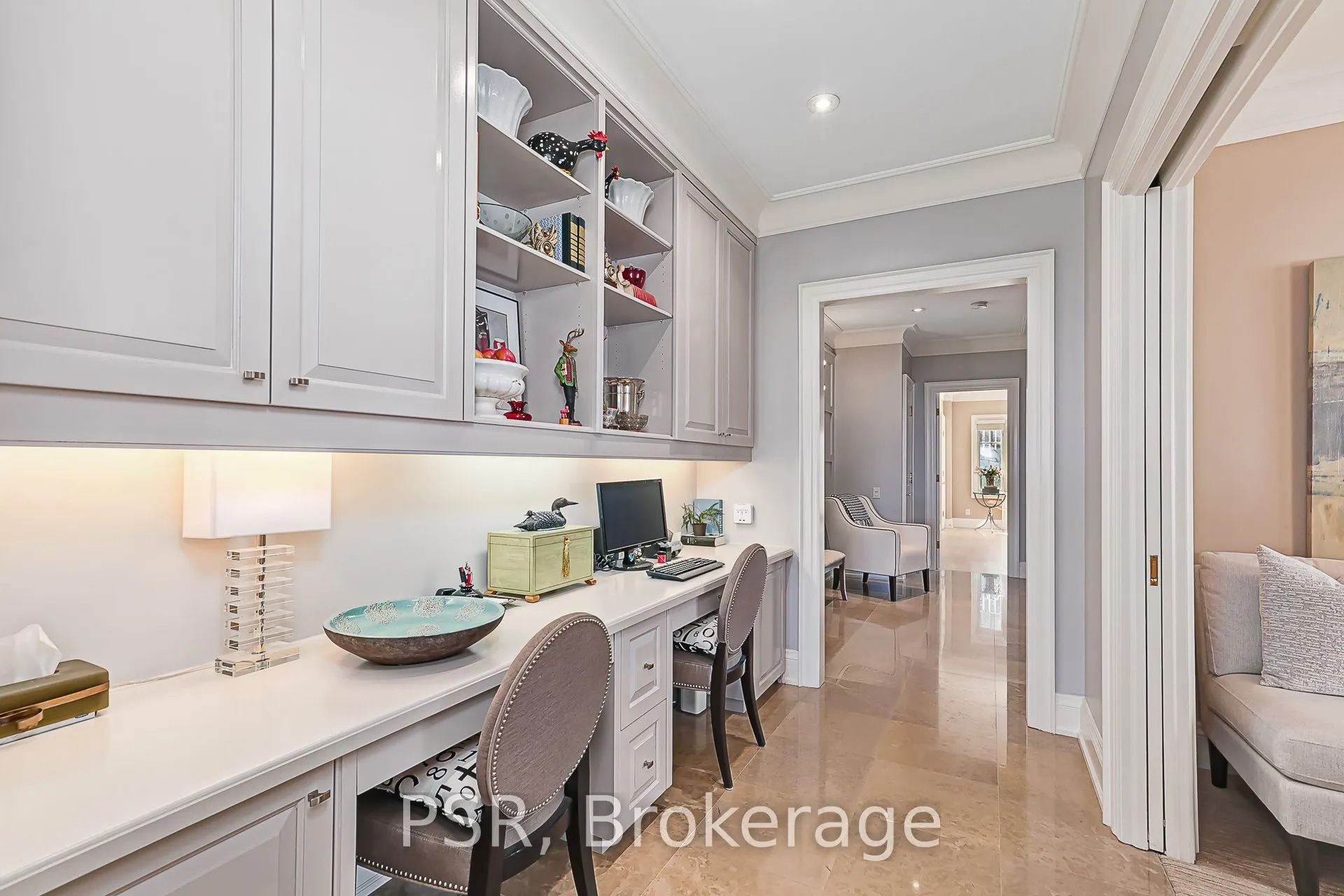 40 Trott Boulevard #305