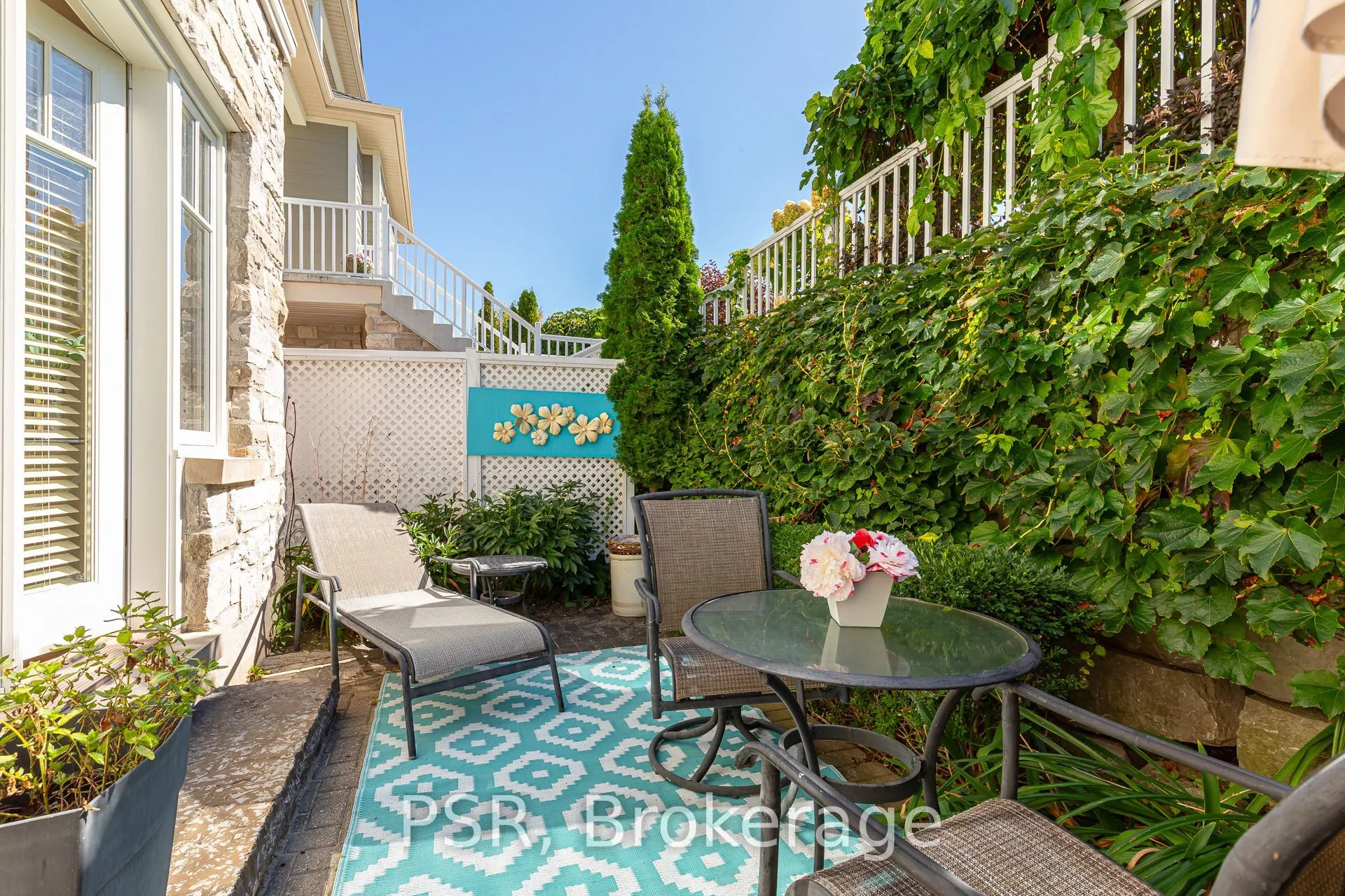 40 Trott Boulevard #305