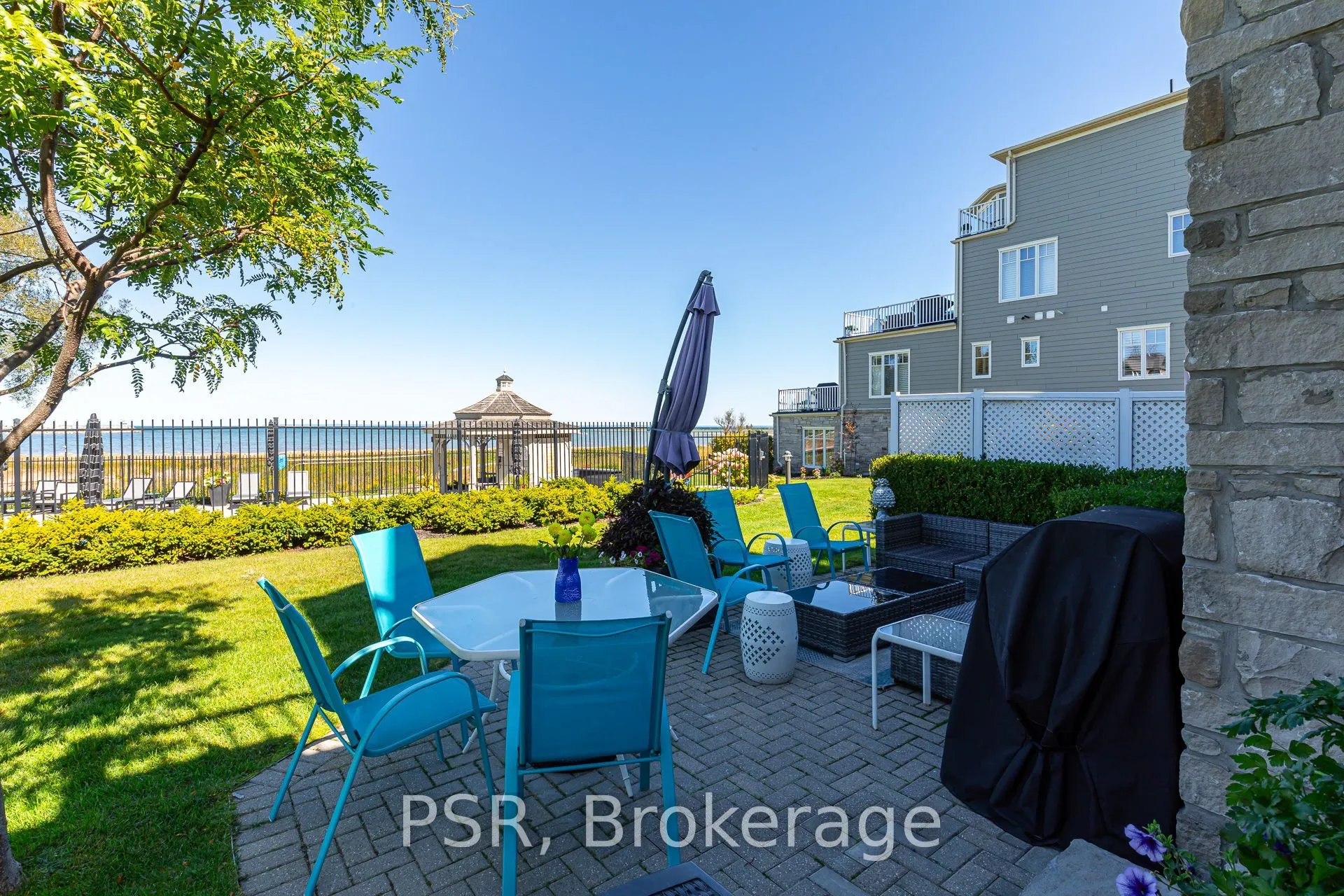 40 Trott Boulevard #305