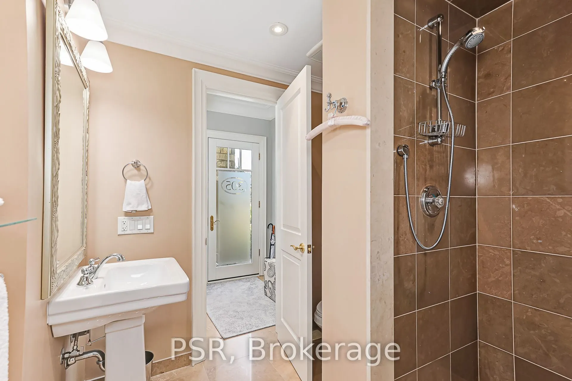 40 Trott Boulevard #305
