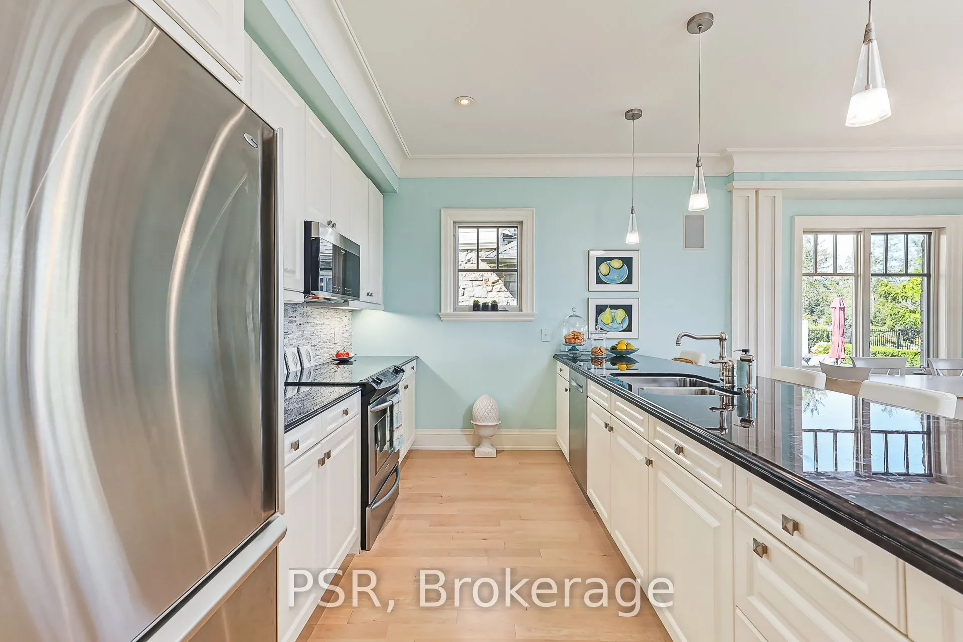 40 Trott Boulevard #305