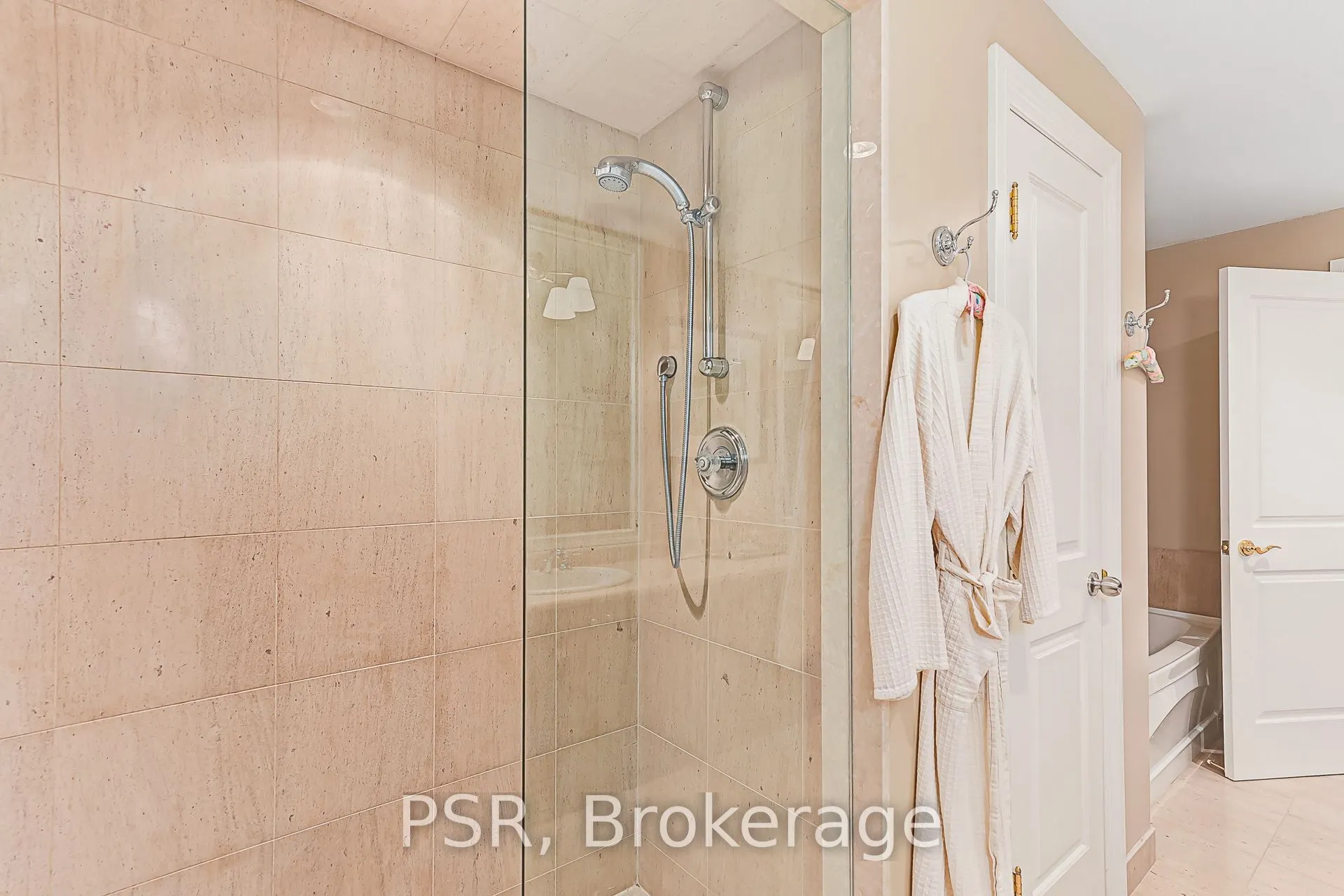 40 Trott Boulevard #305