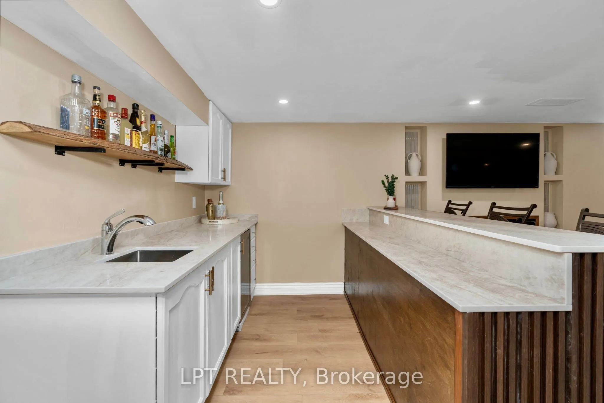 47 Northview Crescent
