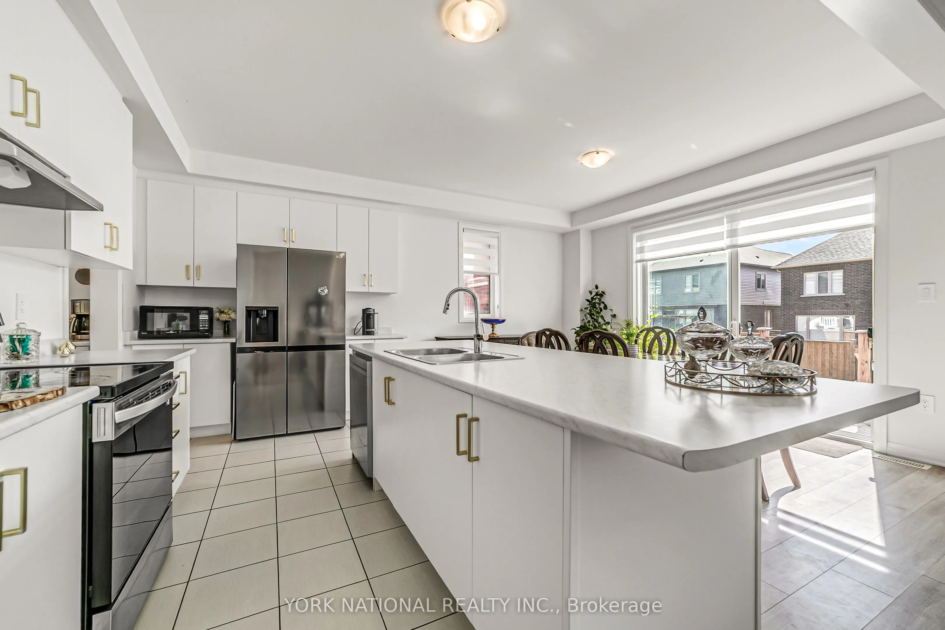 32 Copperhill Heights E
