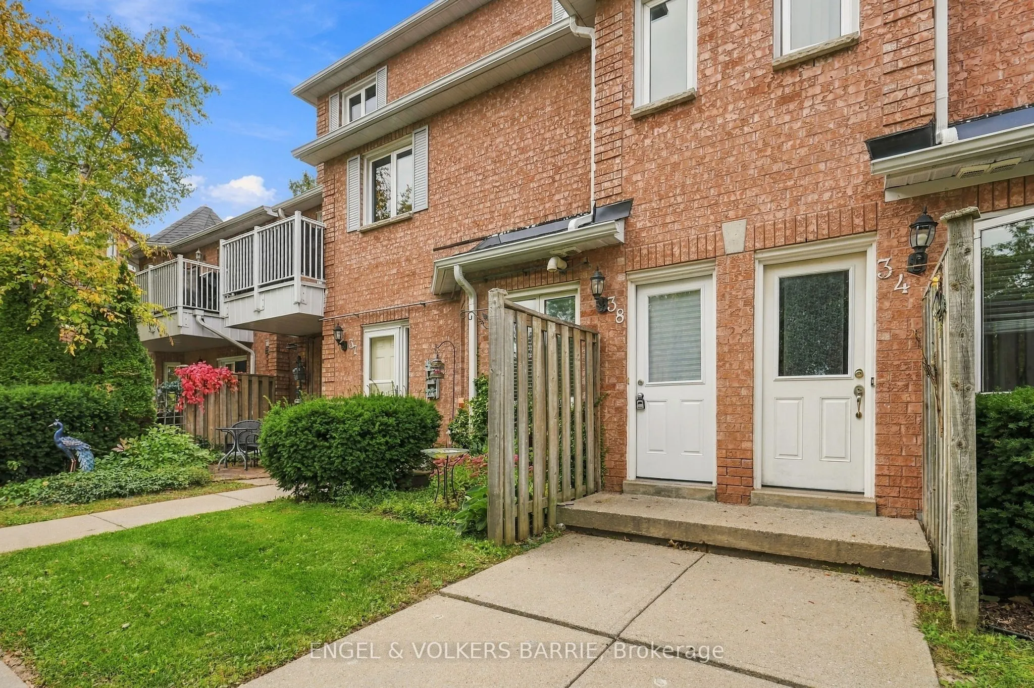 506 Essa Road #38