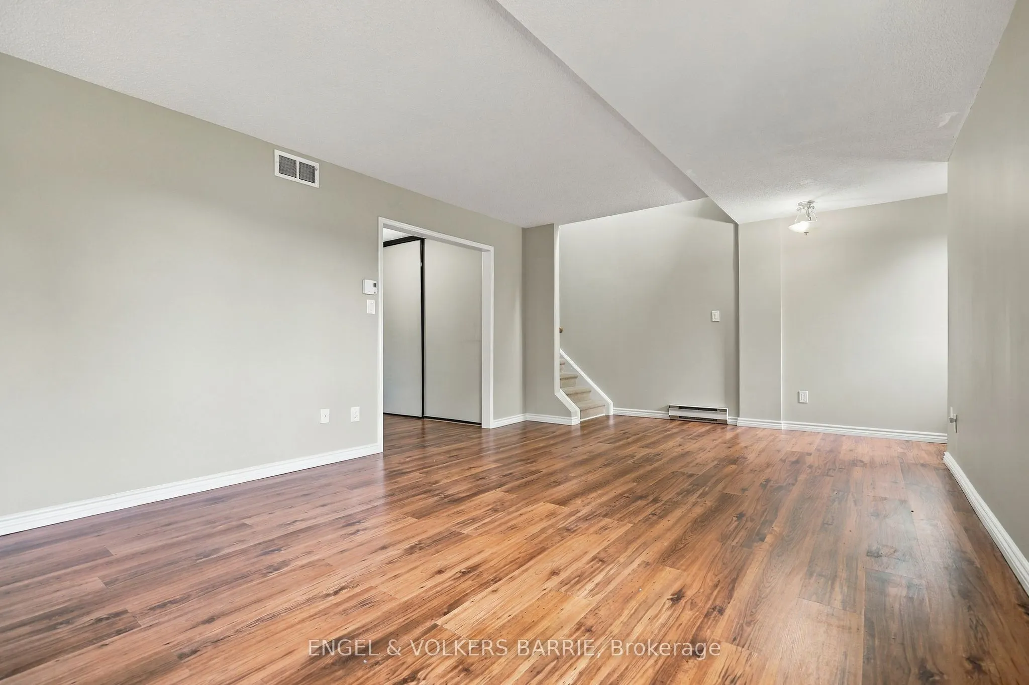 506 Essa Road #38