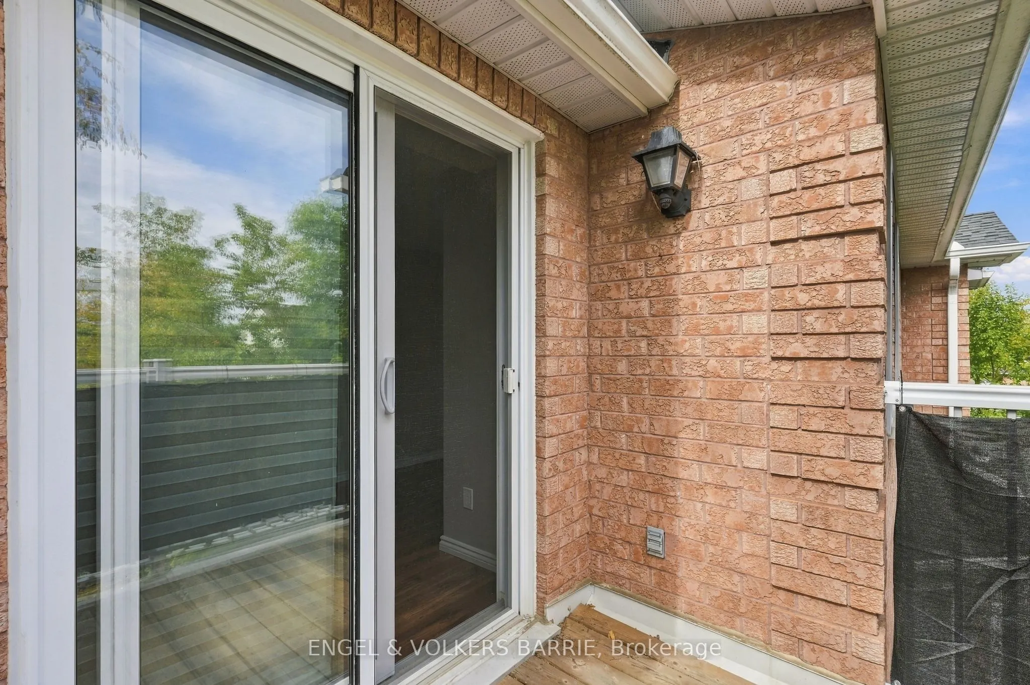 506 Essa Road #38