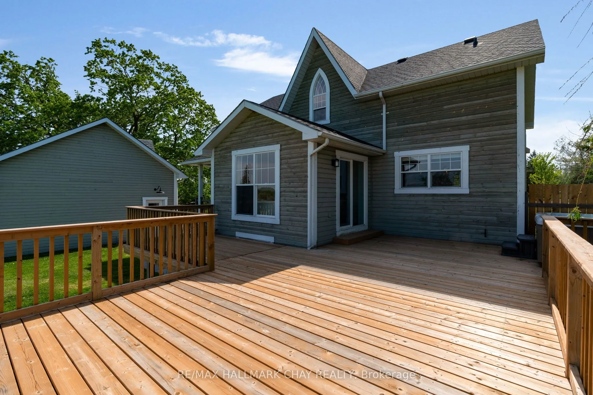 1595 County 42 Road