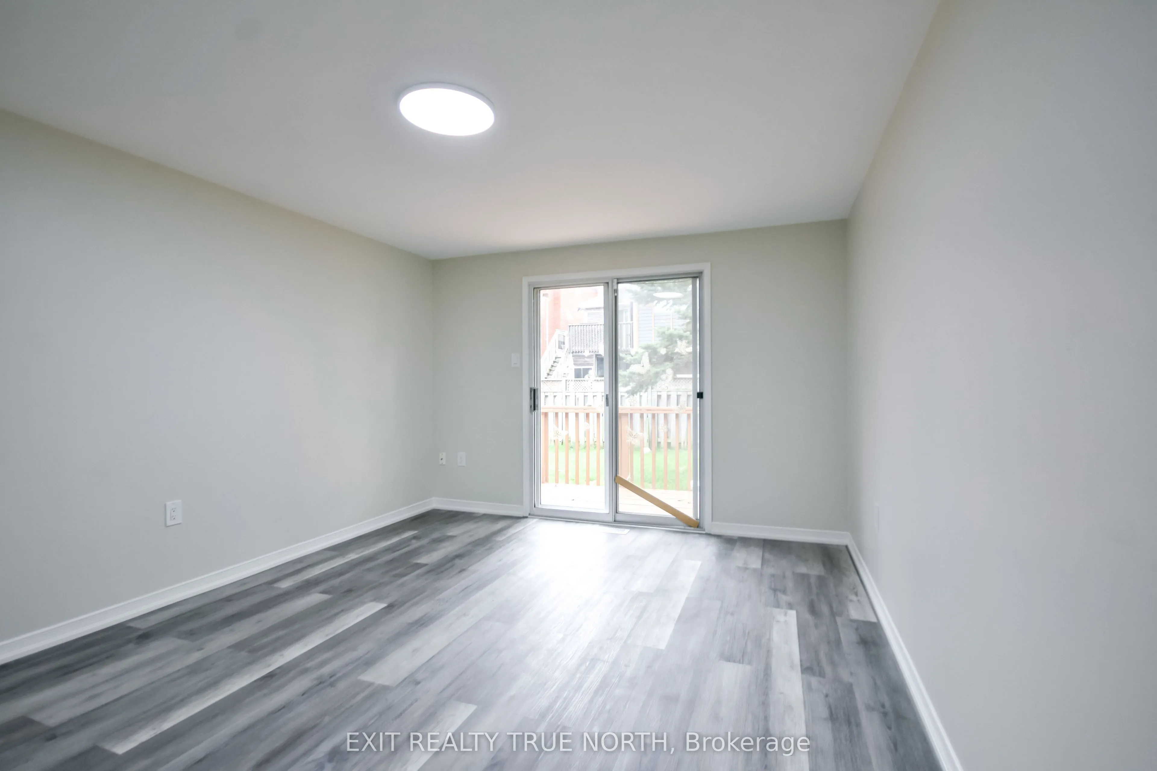 426 Sunnidale Road