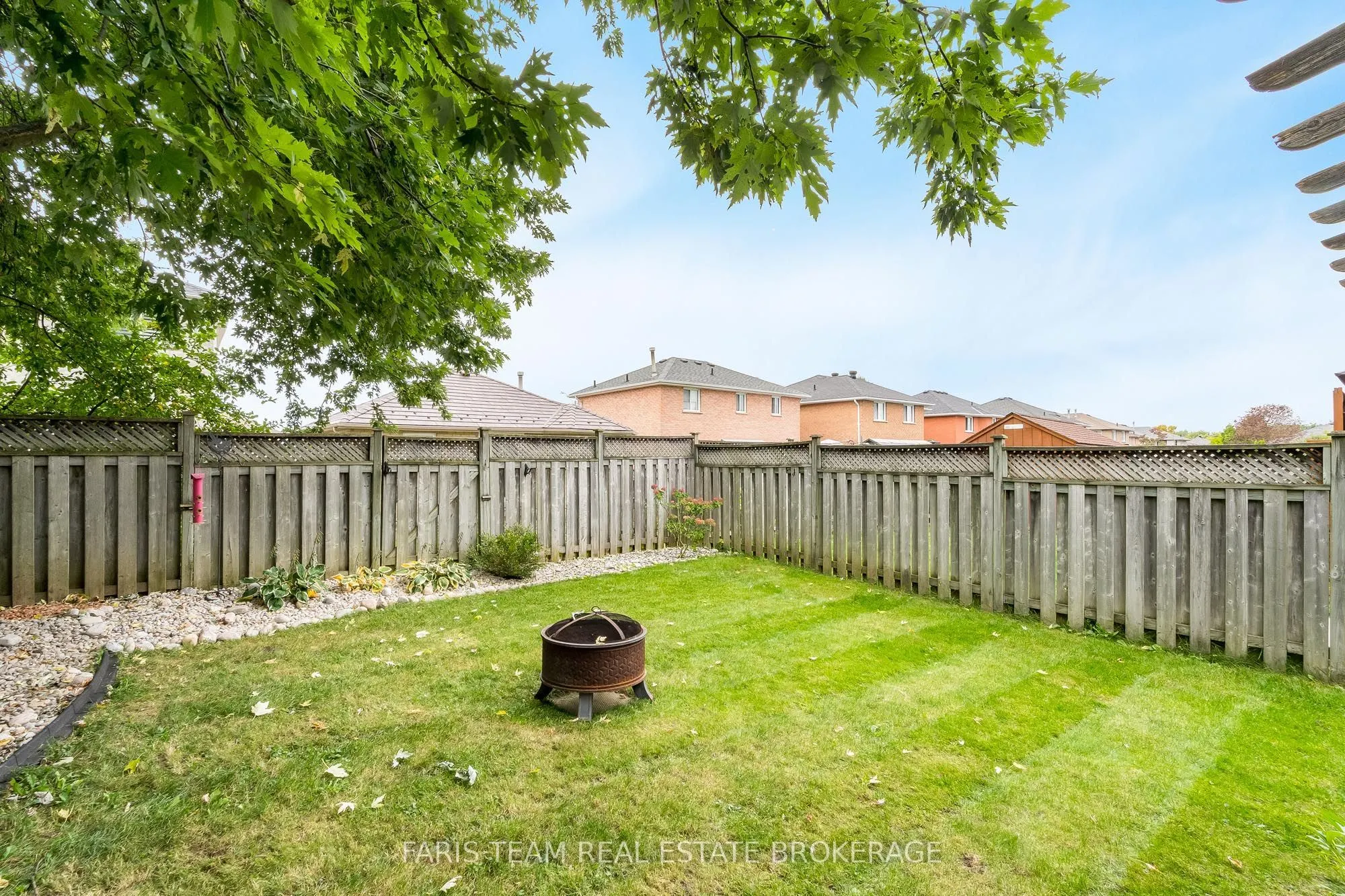 36 Red Oak Drive