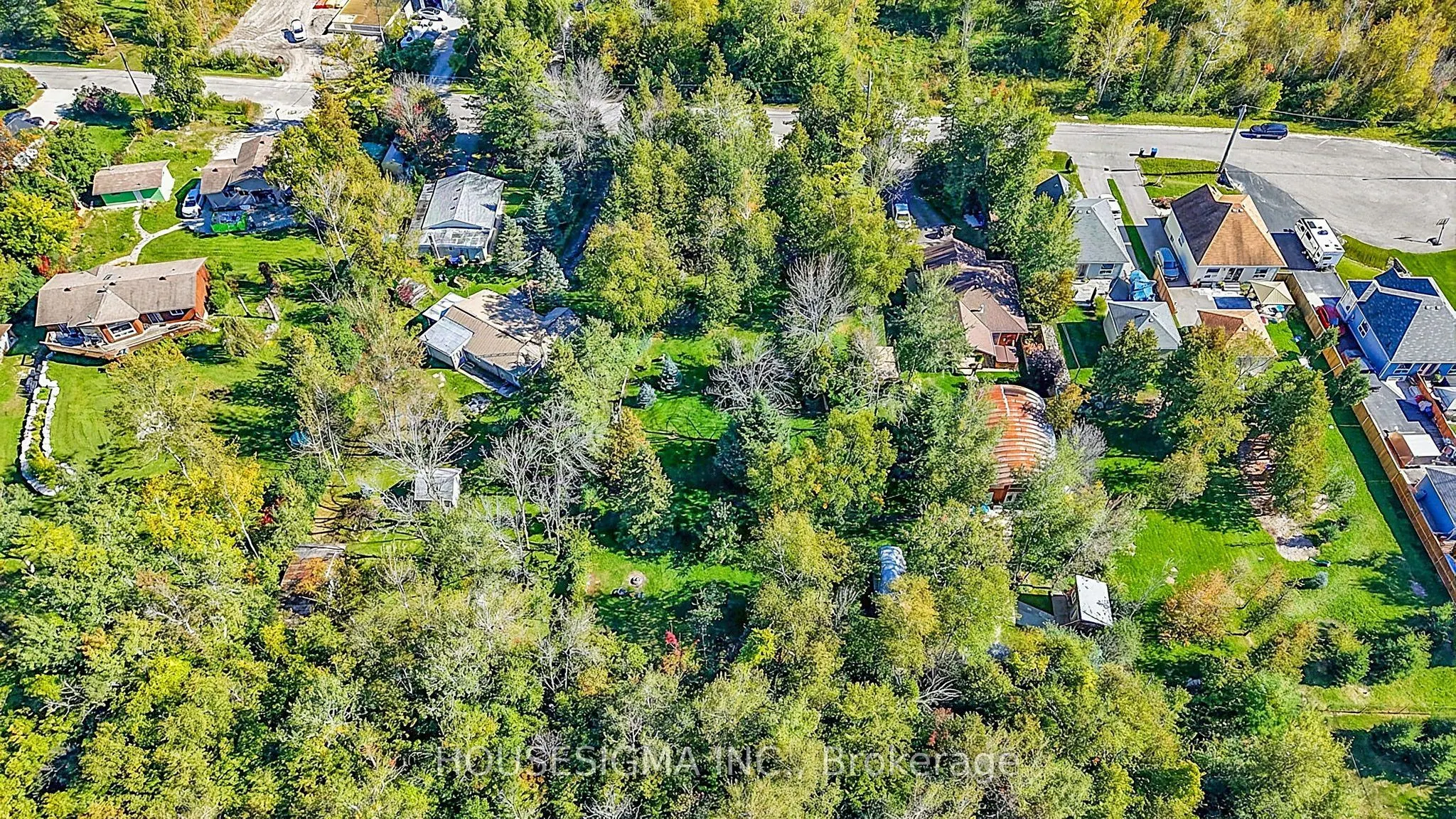 60 ROBERT Street S