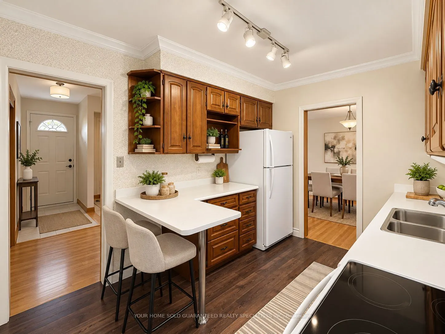 37 Downsview Drive #Main Floor