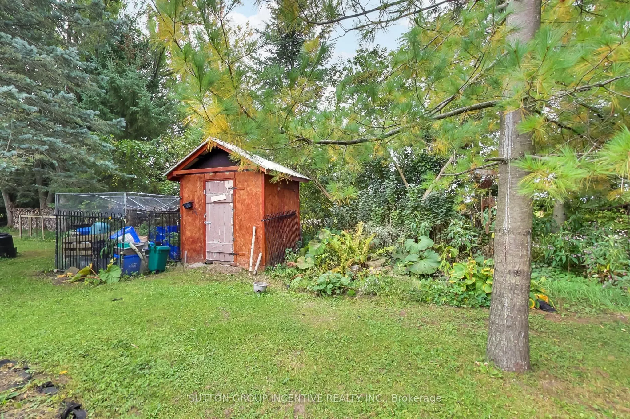 1724 Penetanguishene Road