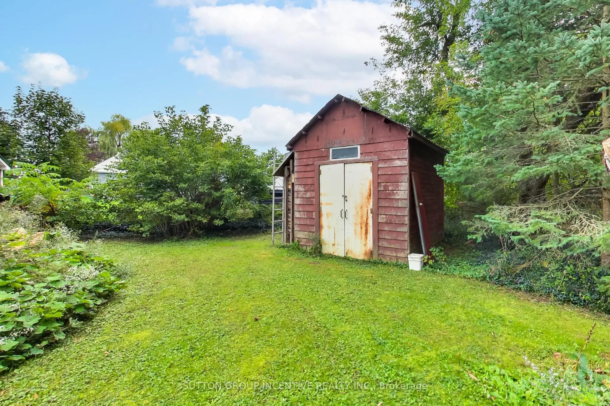 1724 Penetanguishene Road