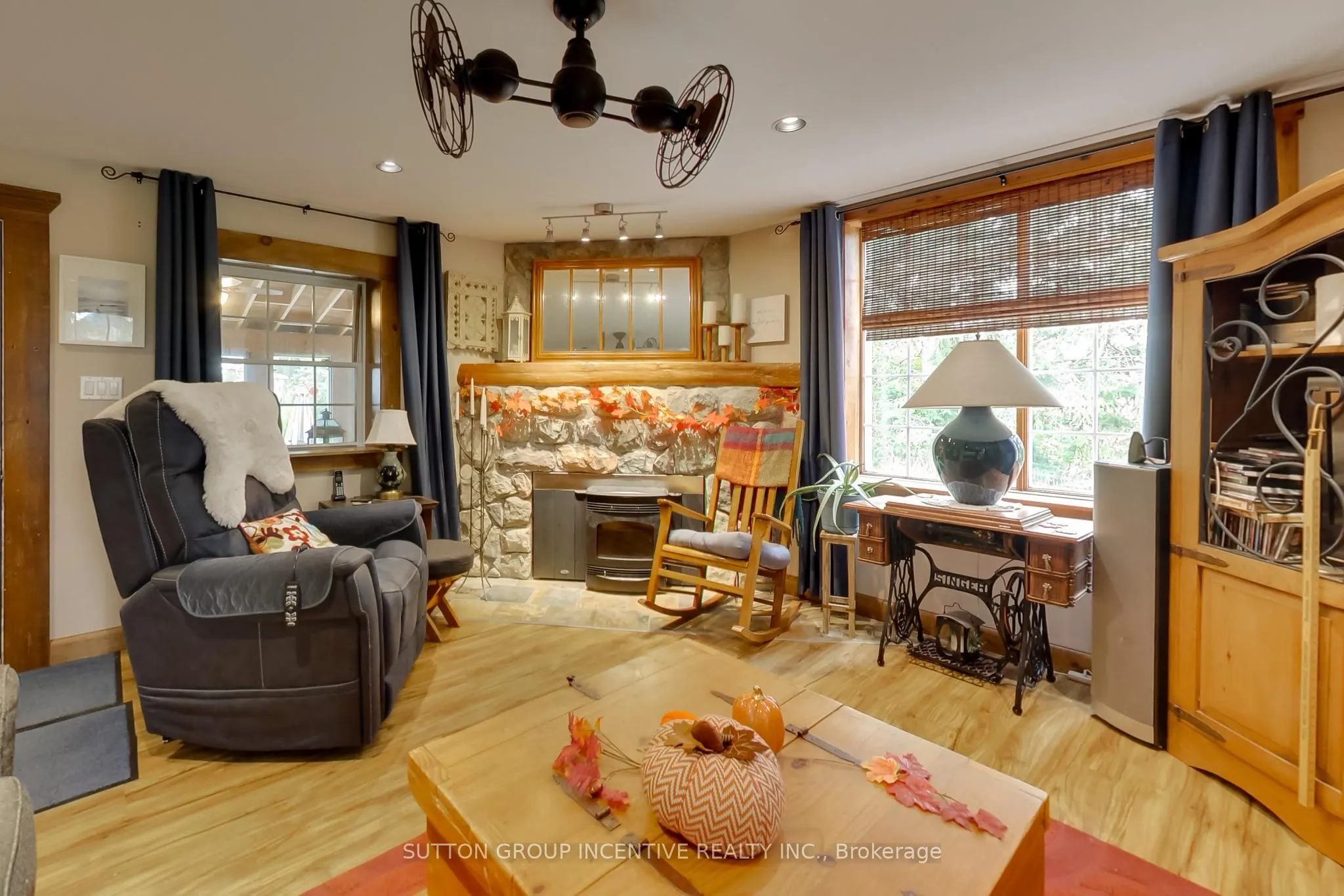 1724 Penetanguishene Road