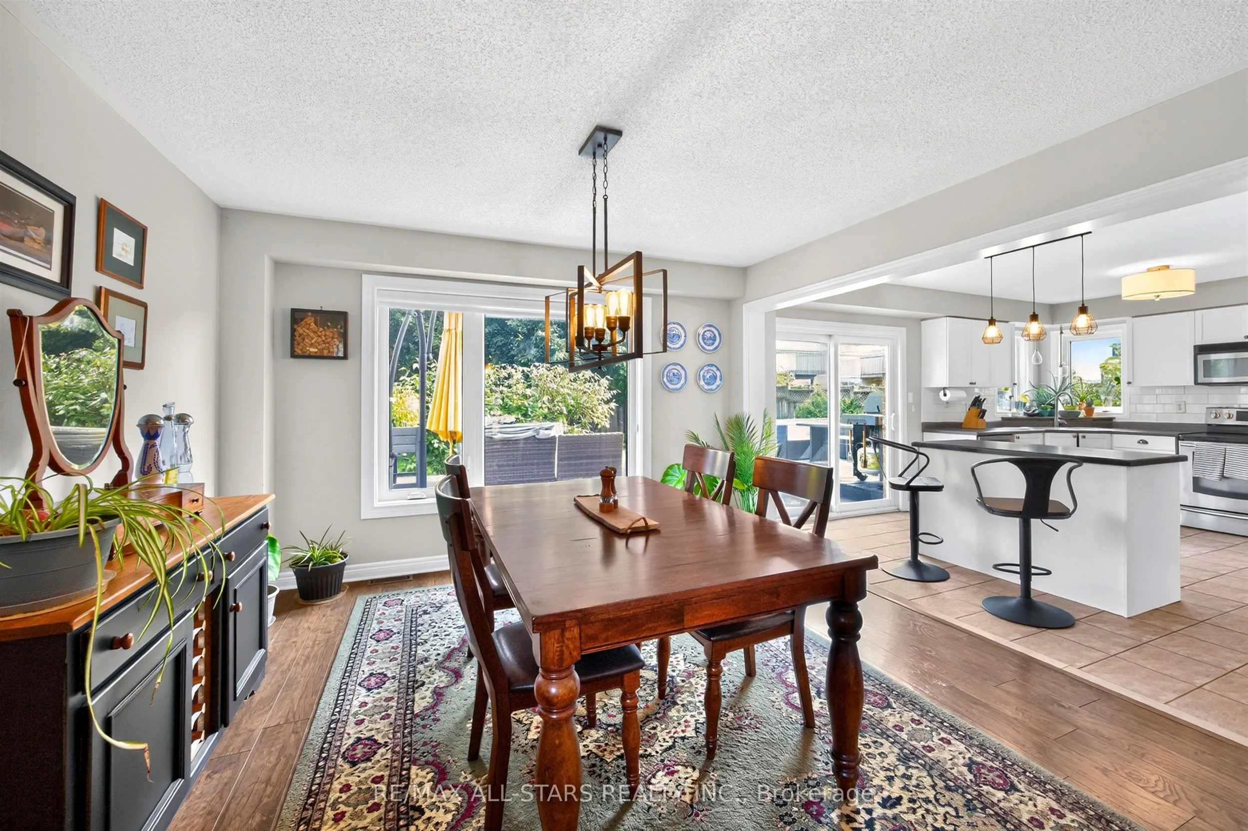 31 Country Lane
