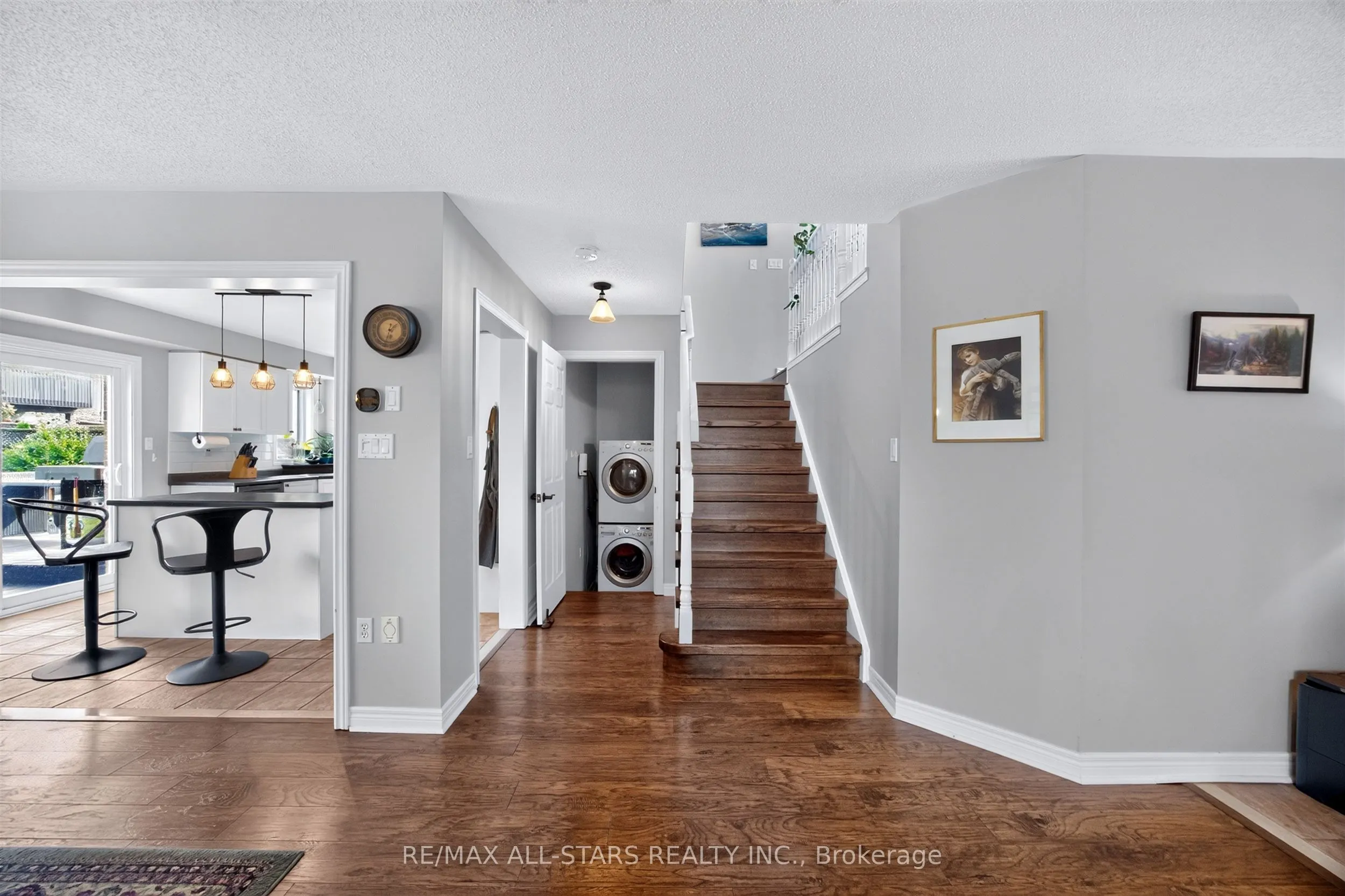 31 Country Lane