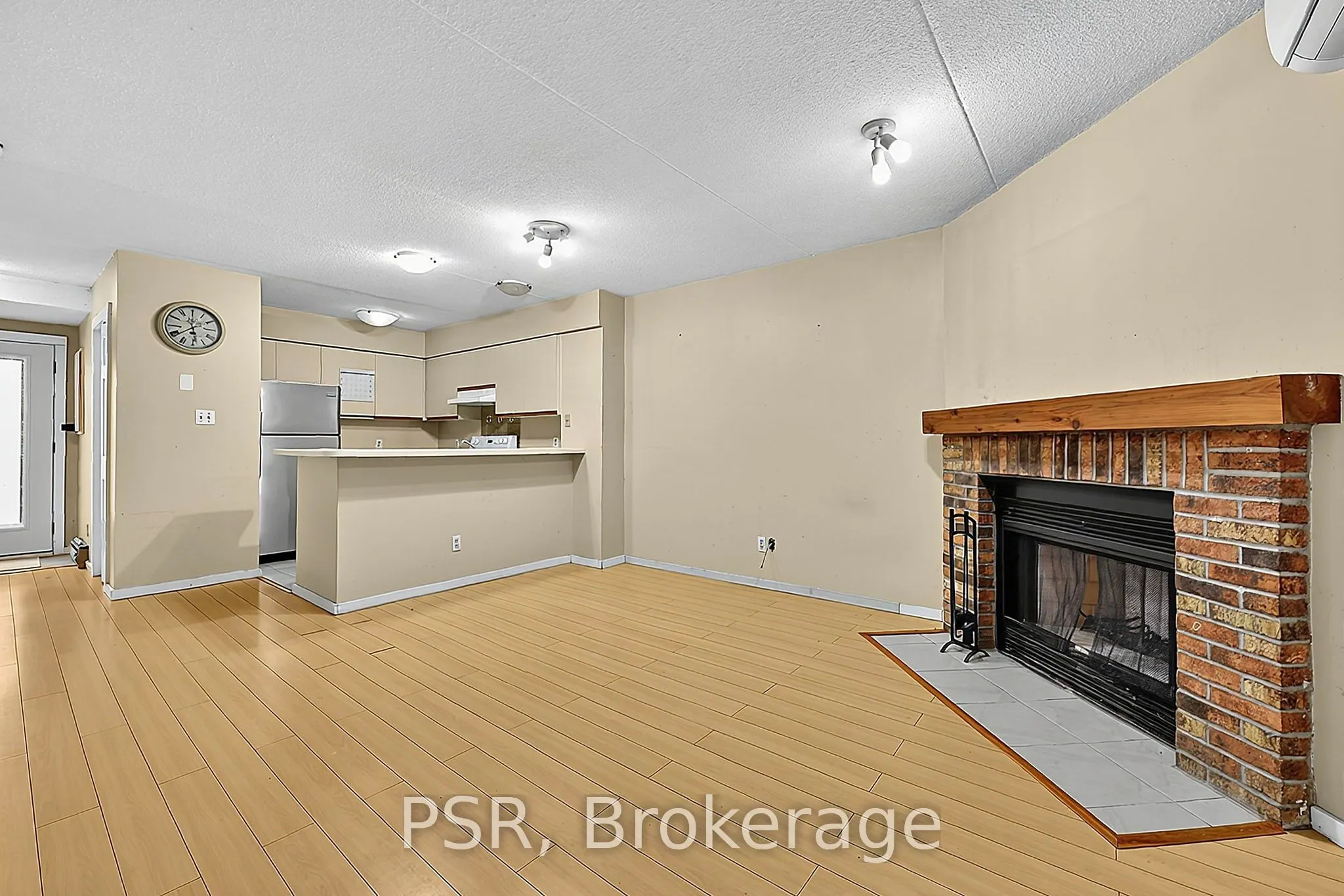 49 Trott Boulevard #183