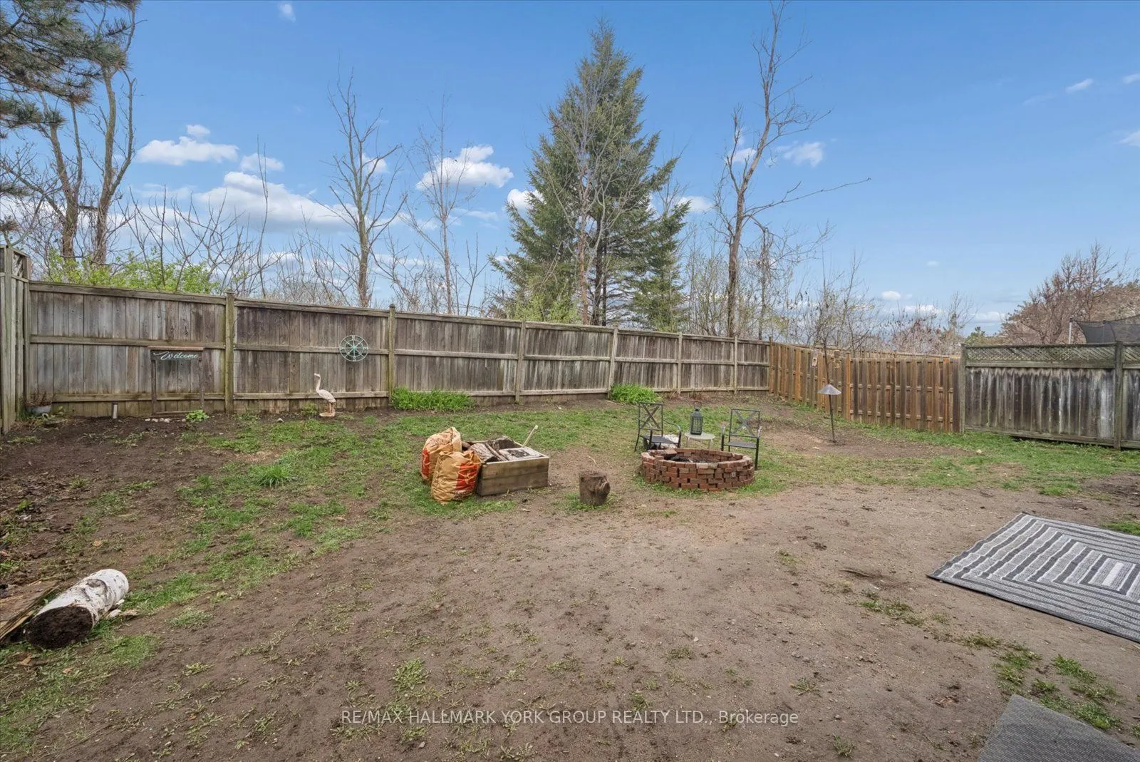 41 Laurentian Lane