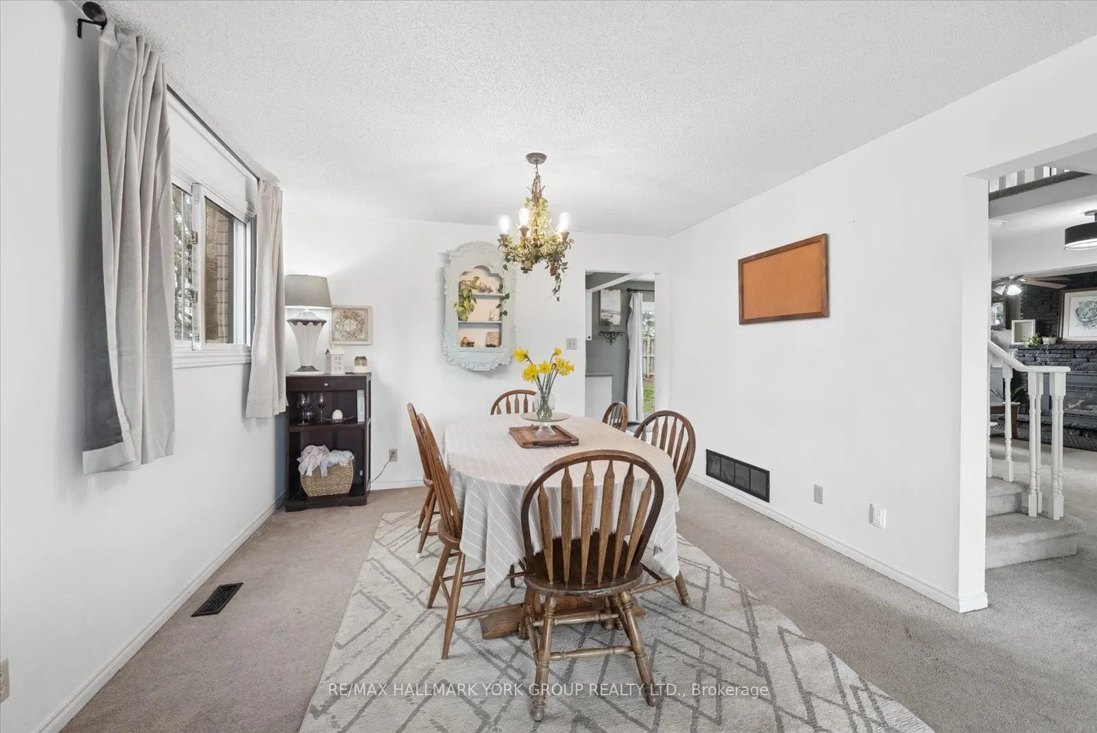 41 Laurentian Lane