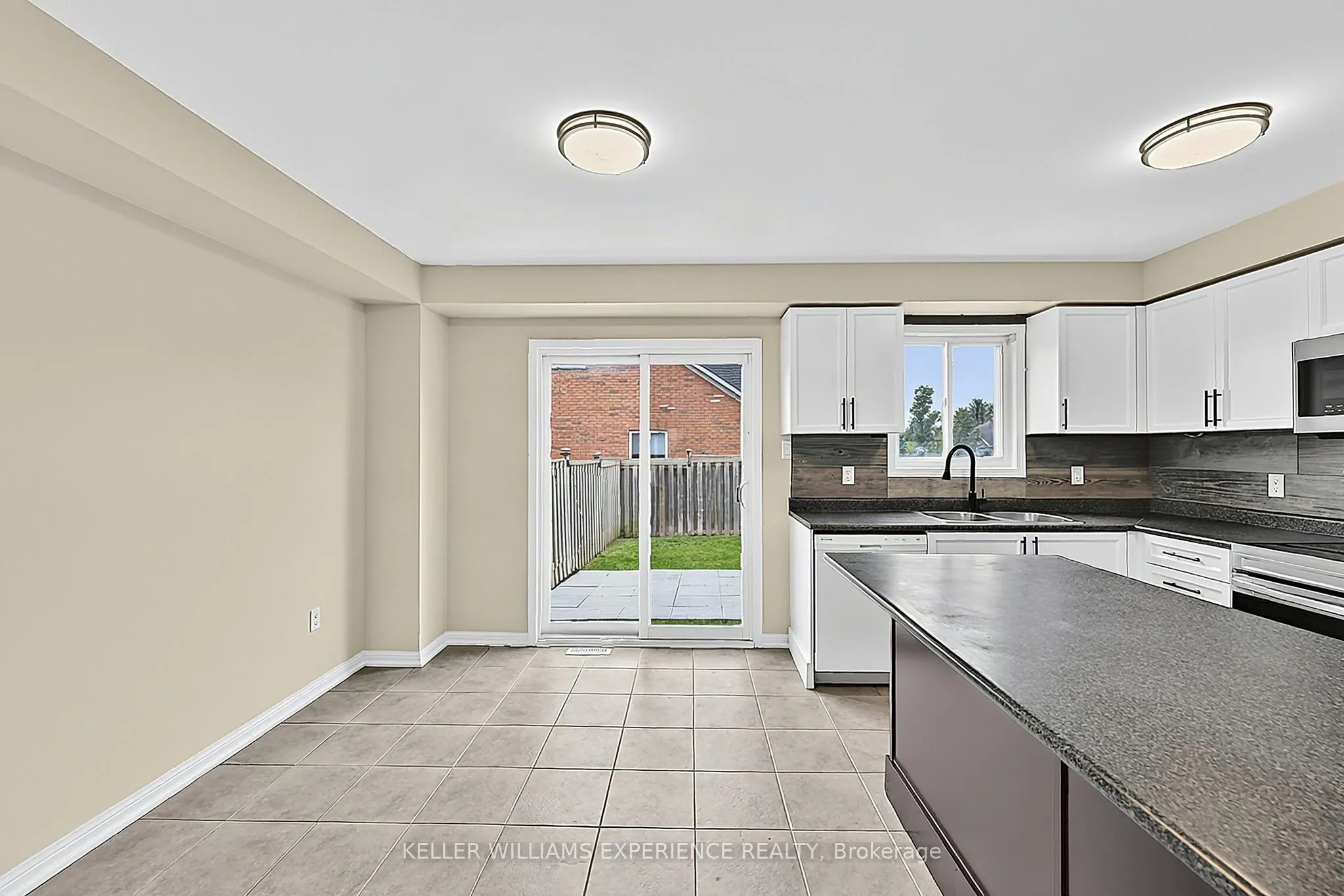 78 Commonwealth Road