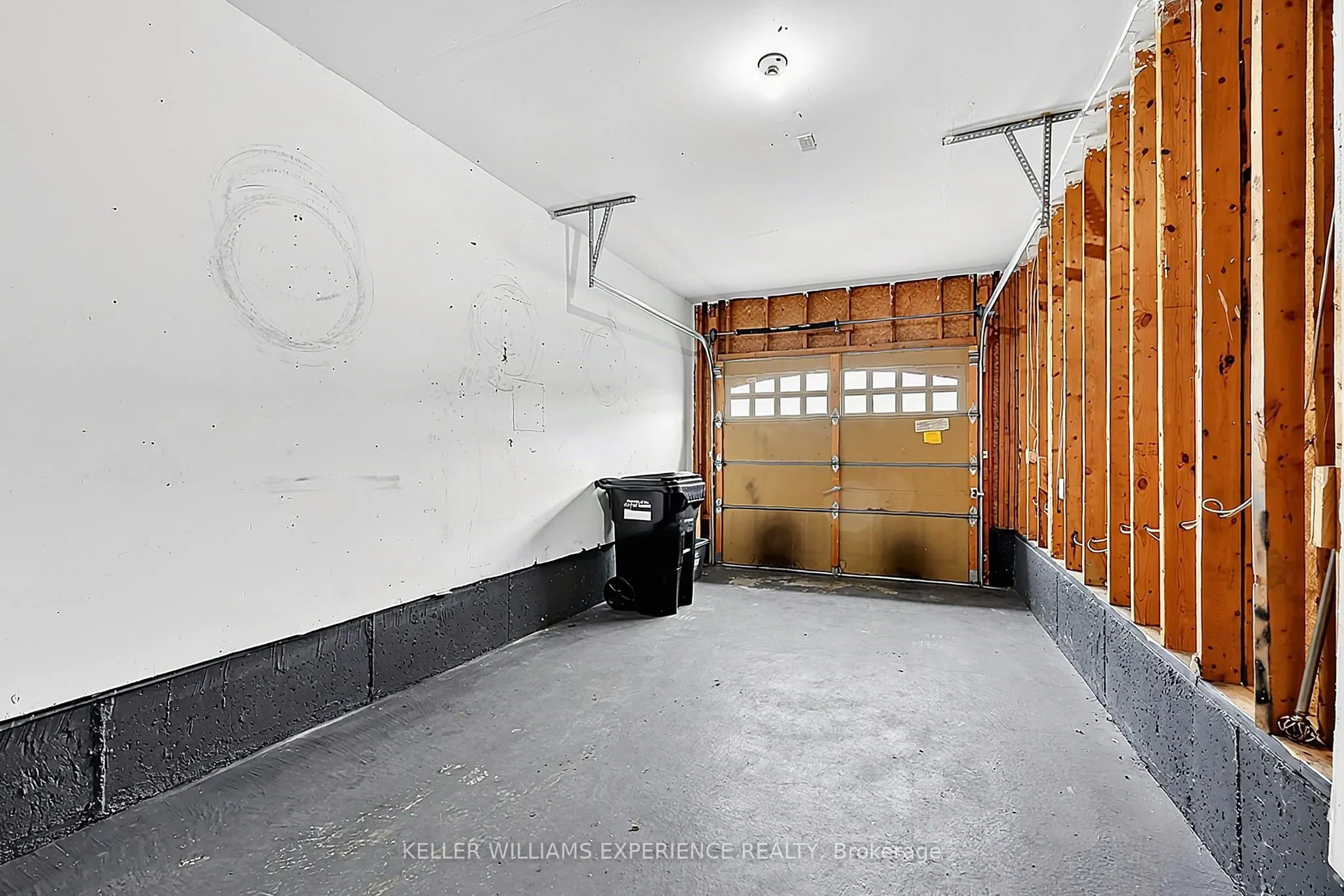 78 Commonwealth Road