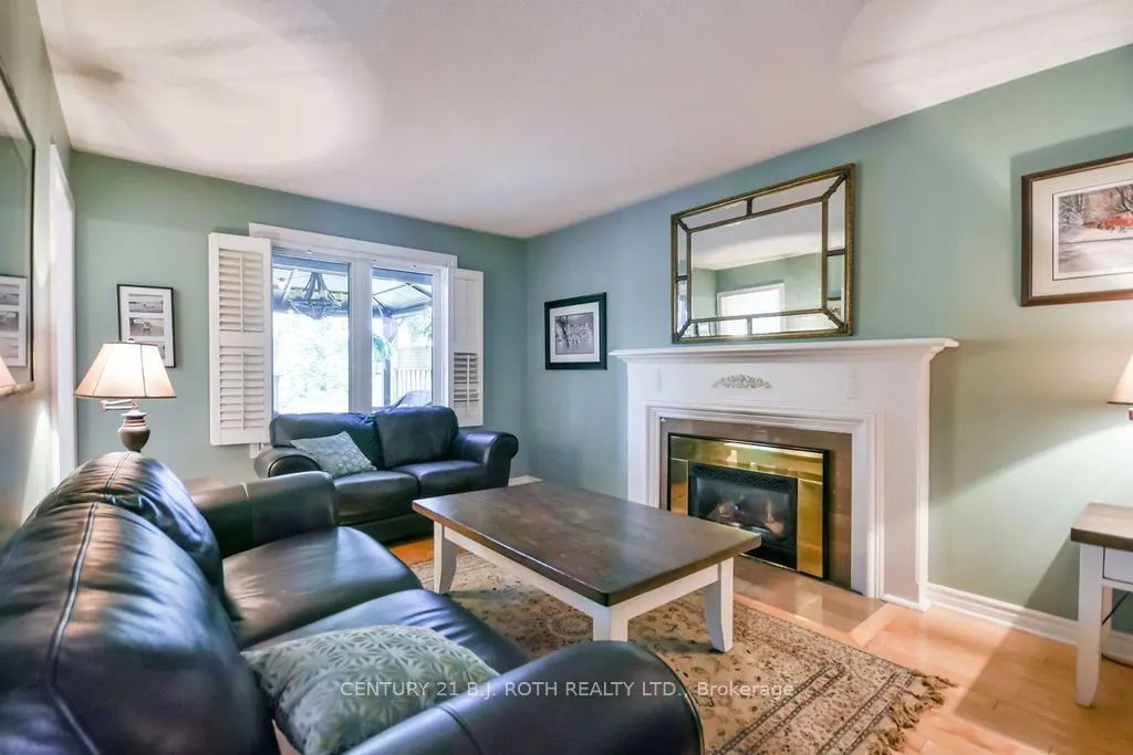 24 Grand Forest Drive