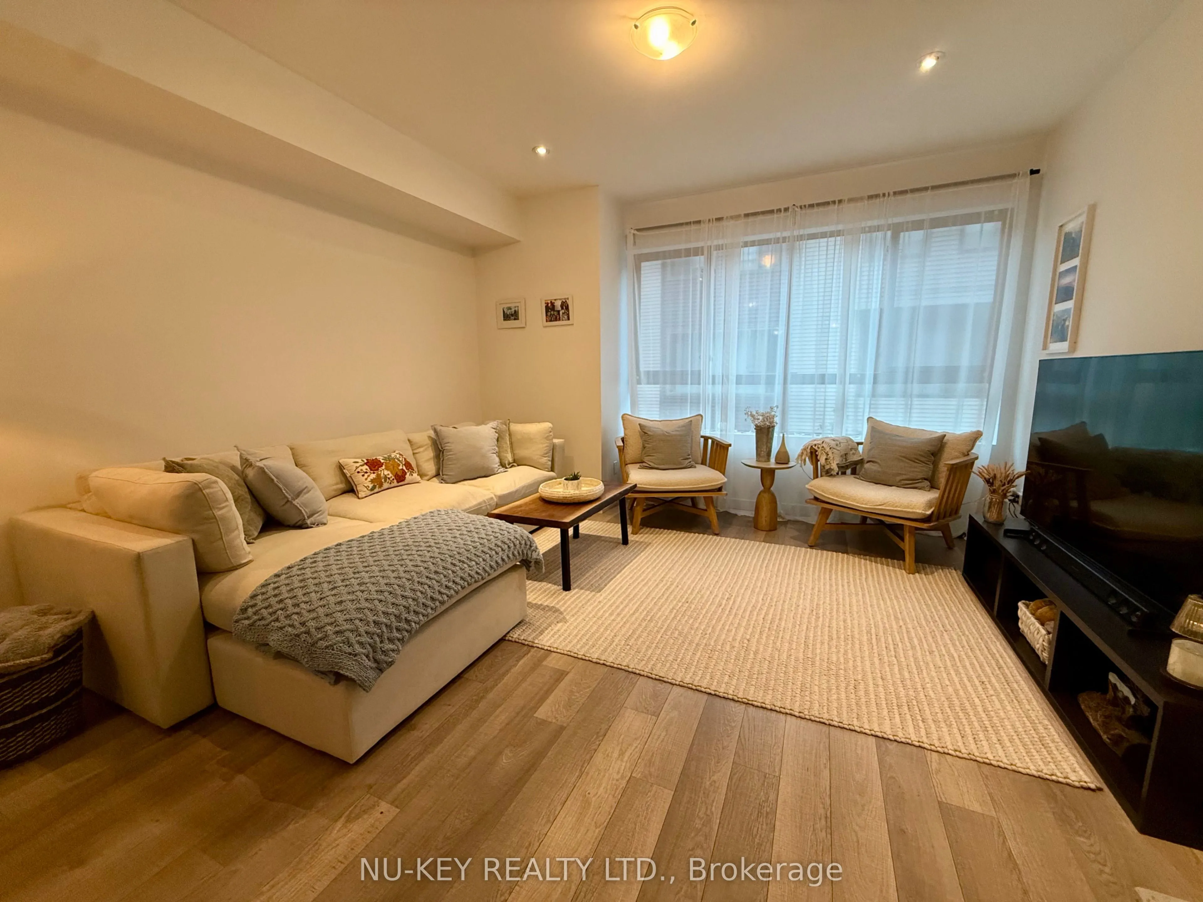369 Essa Road #81